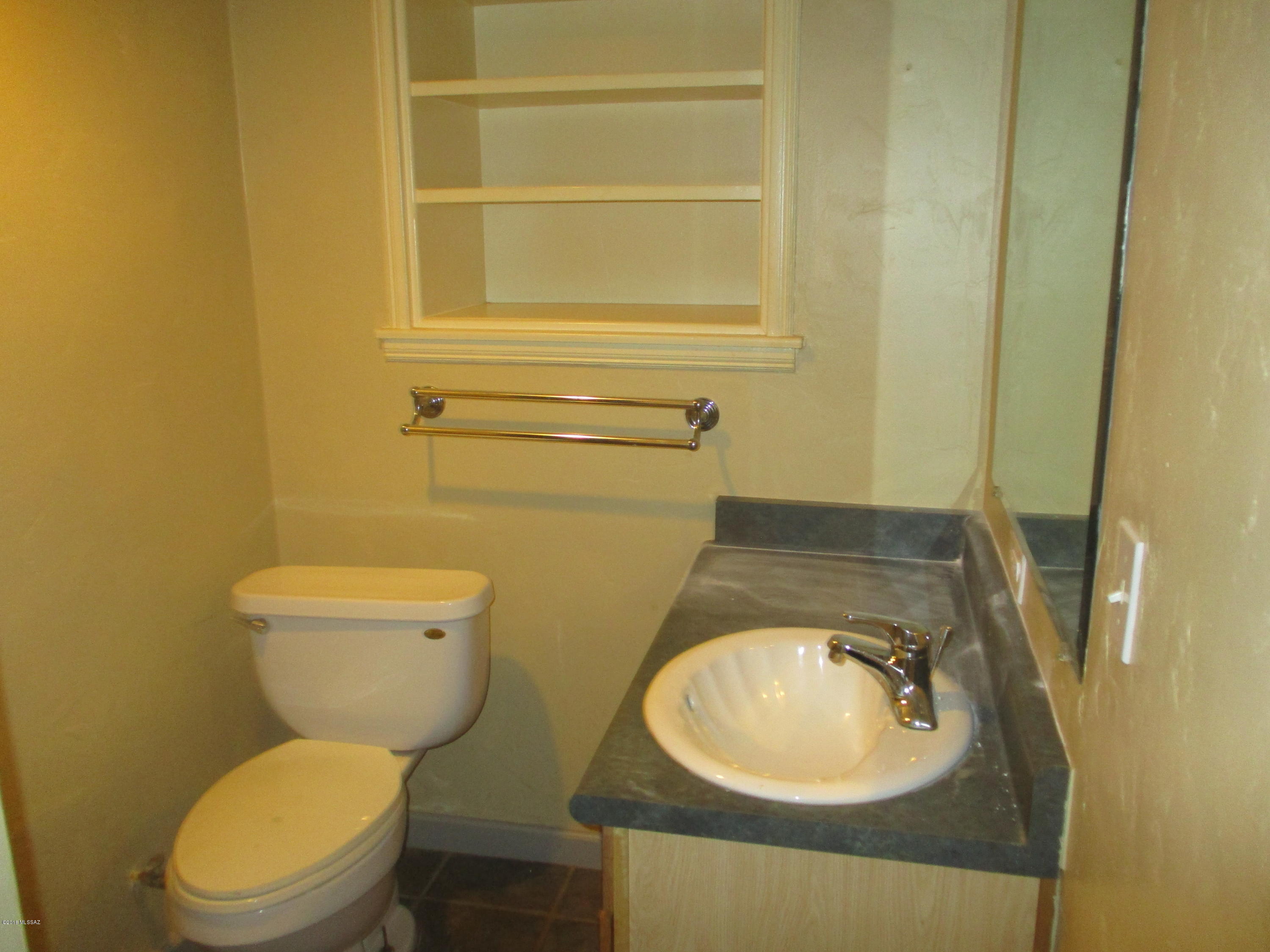 Madelyn Park Annex - Residential Lease