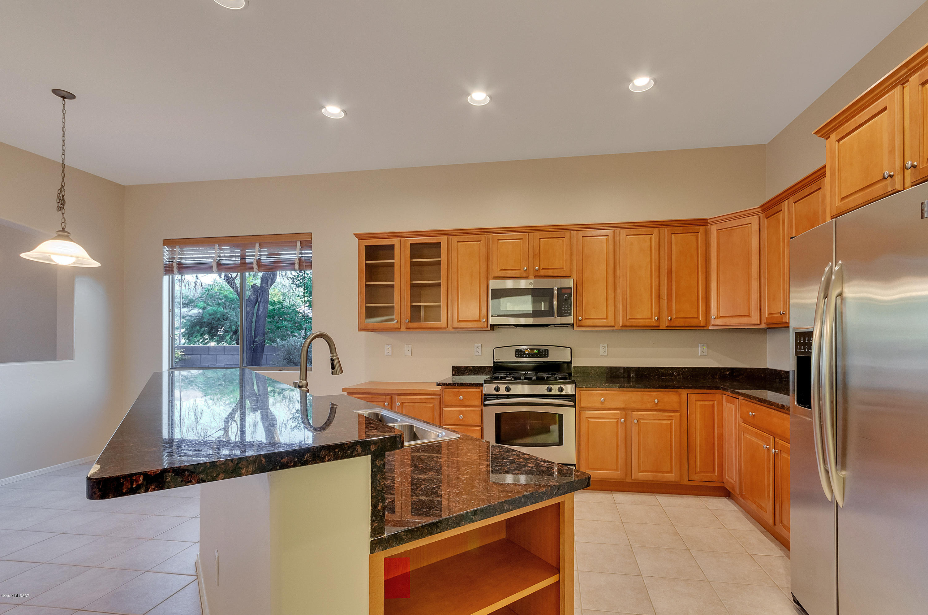 Black Horse (1-411) - Residential