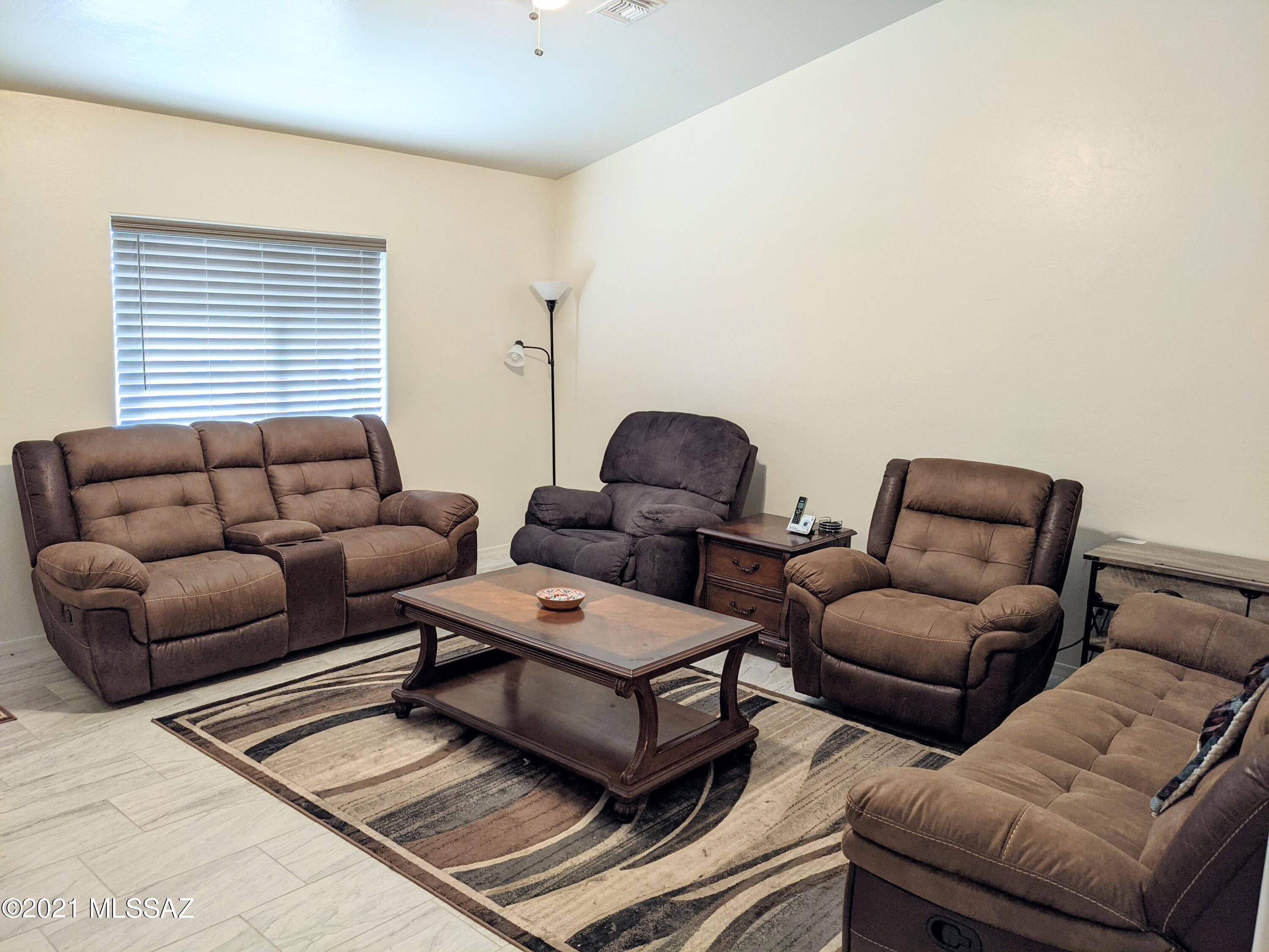Rio Rico Ranchettes 18 - Residential