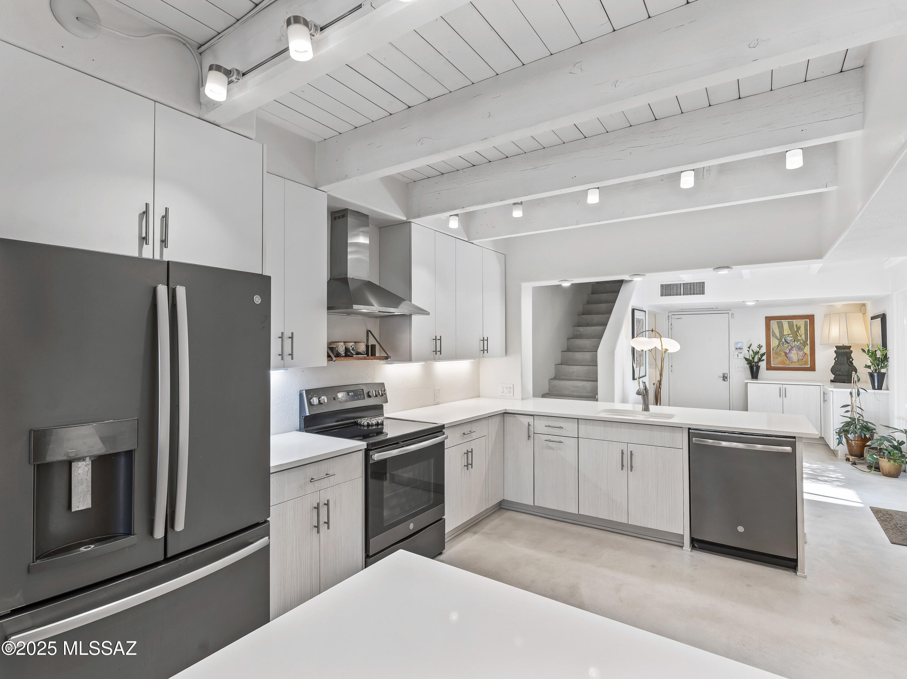 Paseo De El Encanto (1-4) - Residential