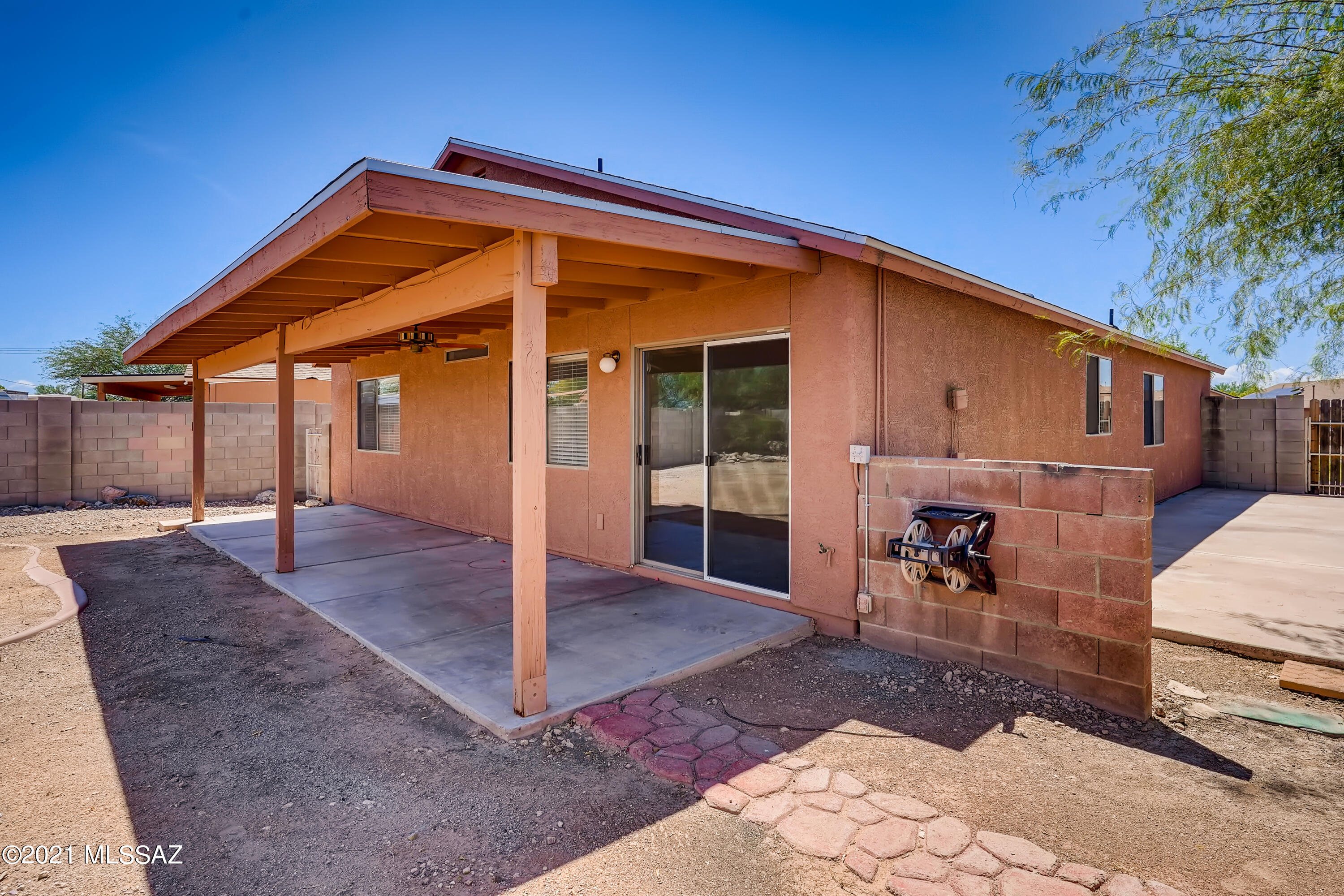 La Tierra Buena (1-207) - Residential