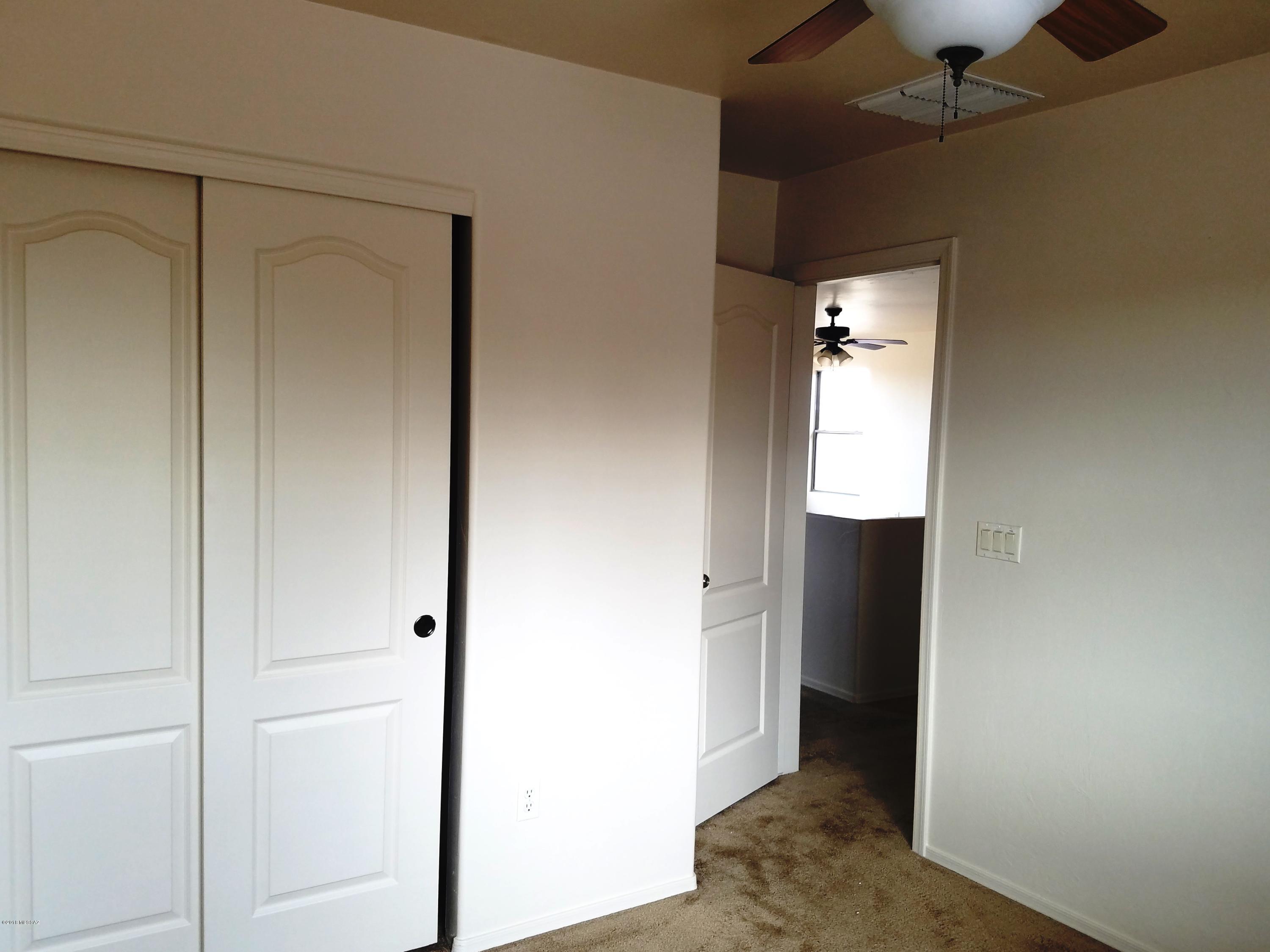 Valencia Reserve (1-326) - Residential Lease