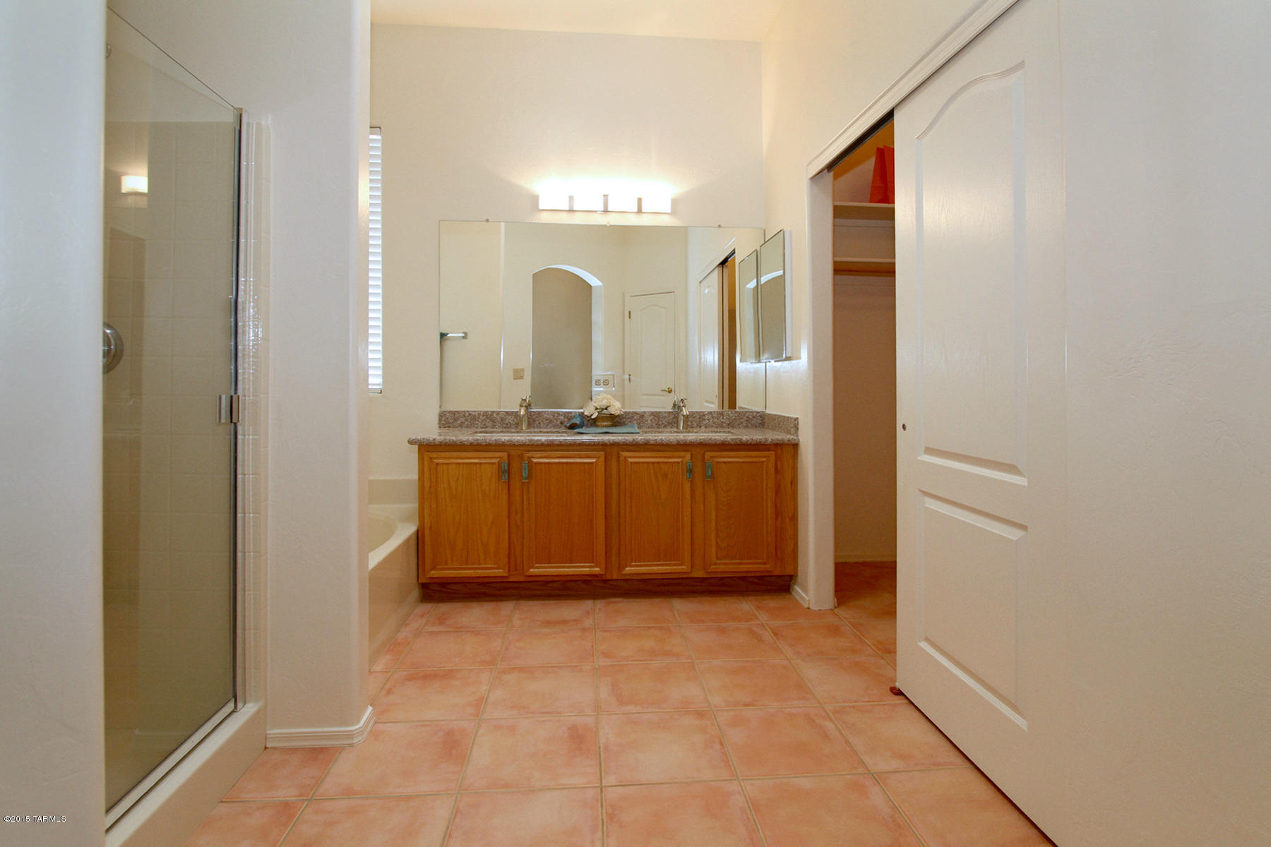 Marquette Place (1-44) - Residential