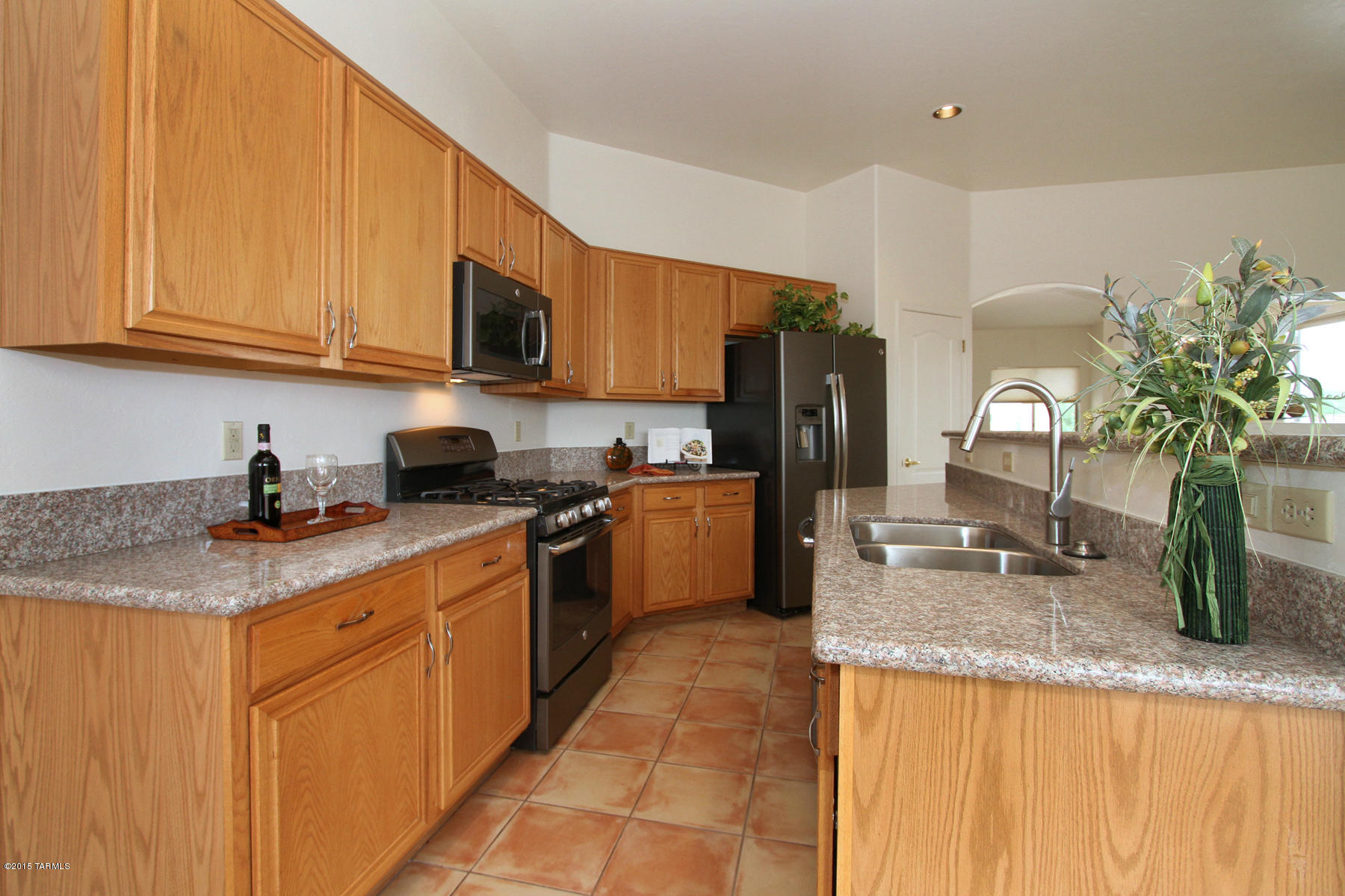 Marquette Place (1-44) - Residential