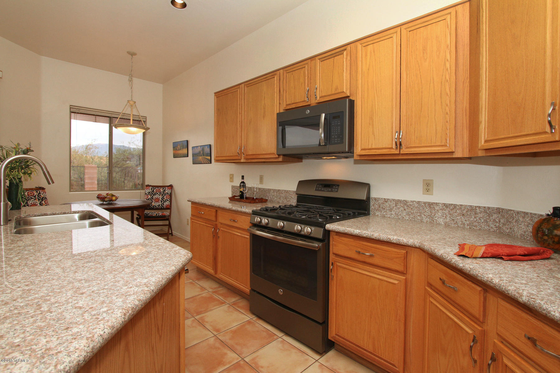 Marquette Place (1-44) - Residential