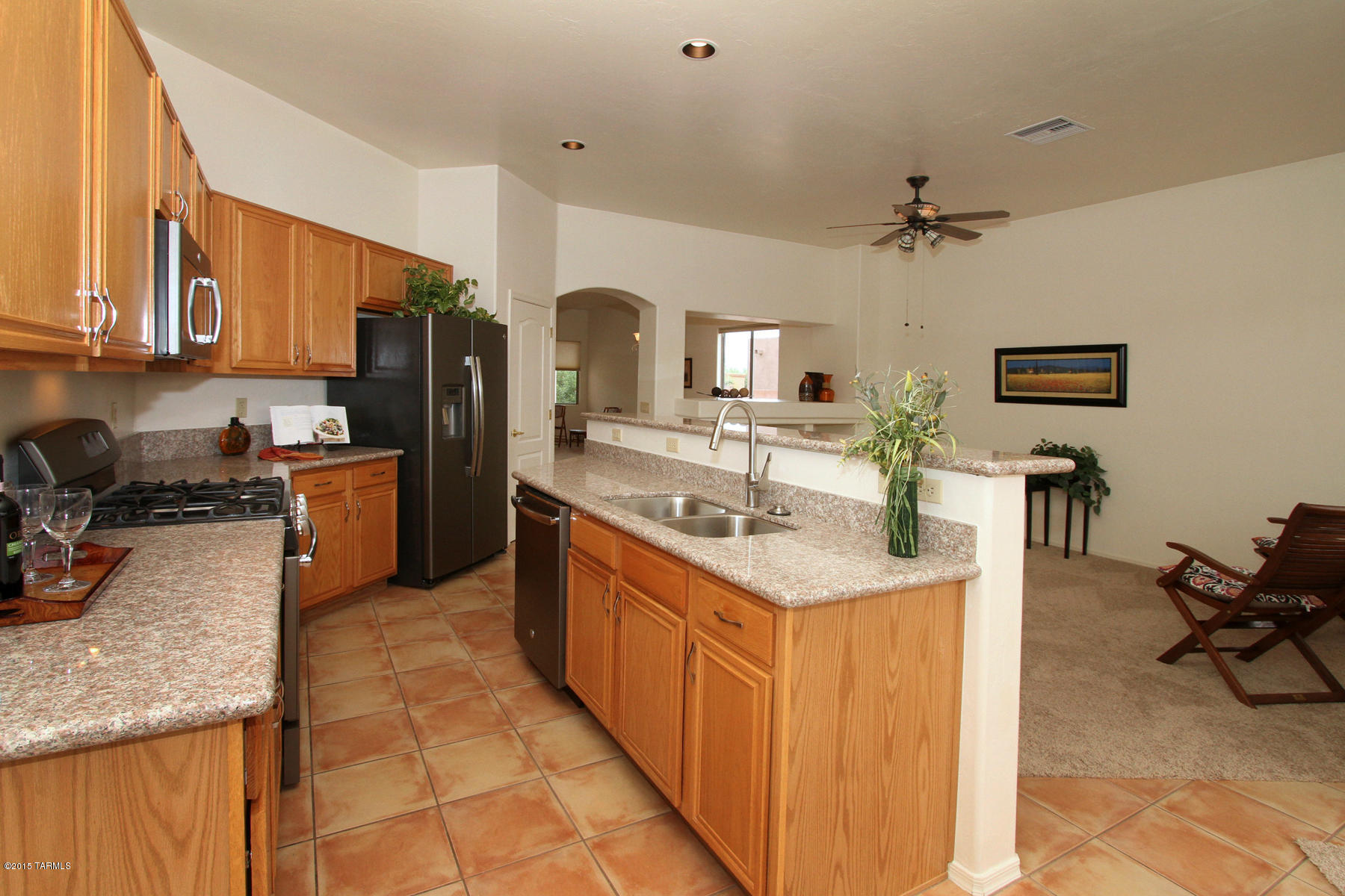 Marquette Place (1-44) - Residential