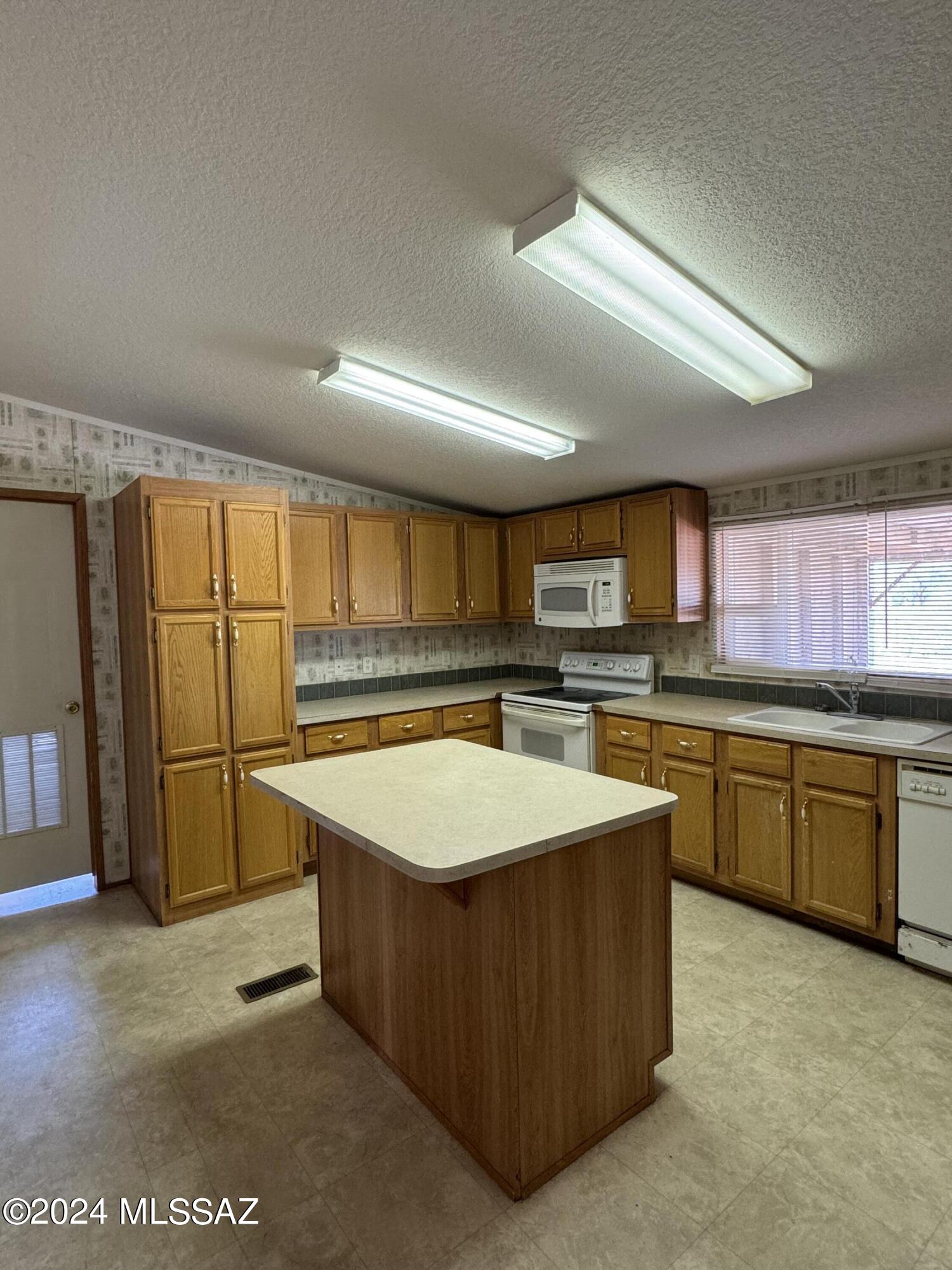 Rancho Del Sol Lindo (1-122) - Residential