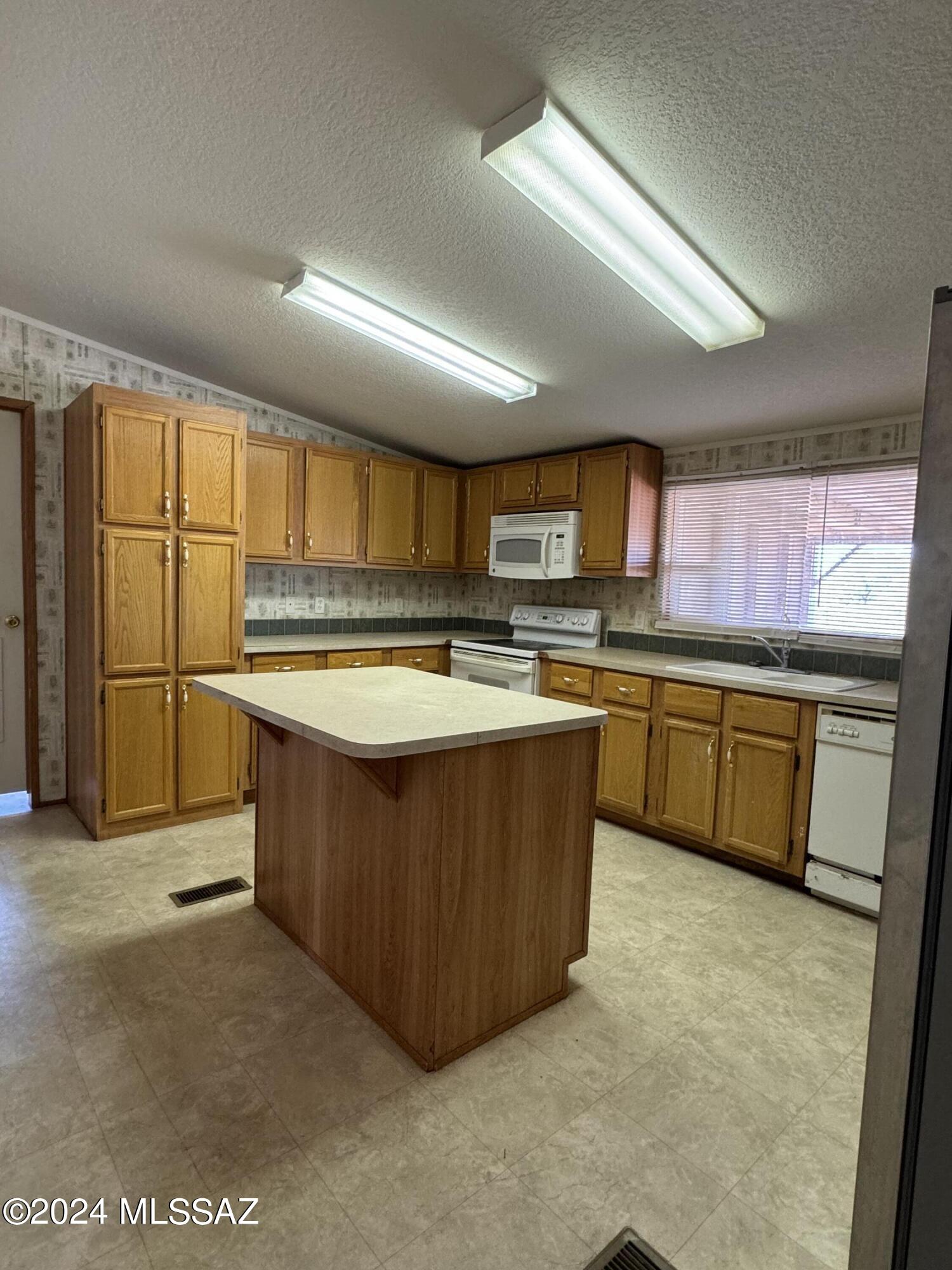 Rancho Del Sol Lindo (1-122) - Residential