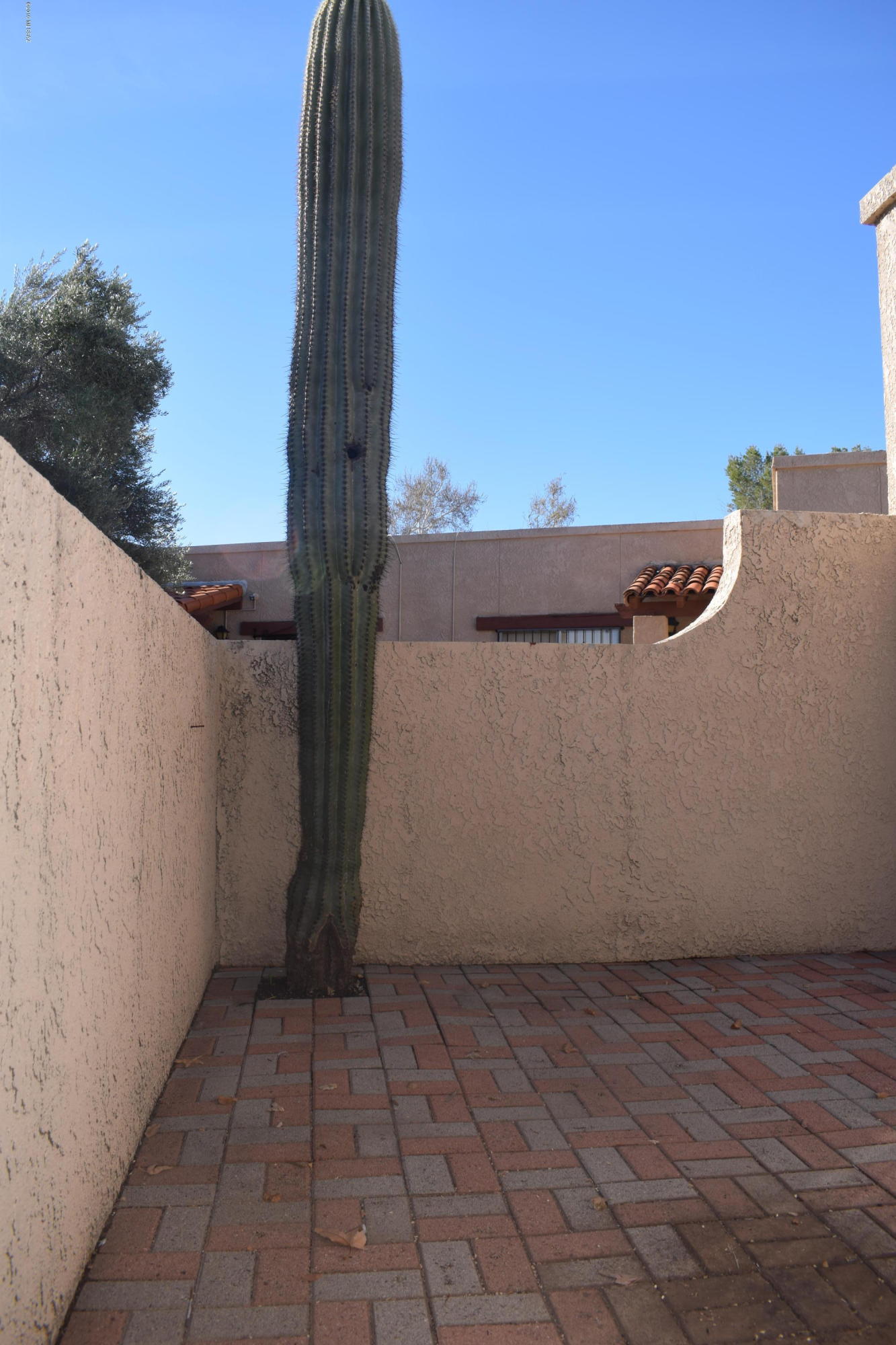Spanish Meadows Twnhss (1-105) - Residential