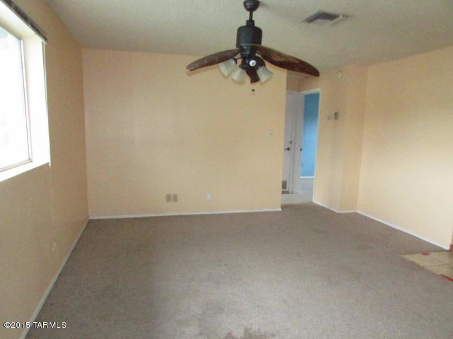 Los Robles Estates - Residential