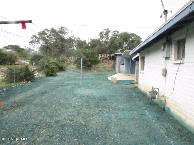 Los Robles Estates - Residential