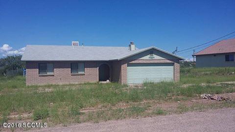 Cute home 1520sf home 3 bedroom 2 bathrooms 2 car garage. Must show to appreciate.