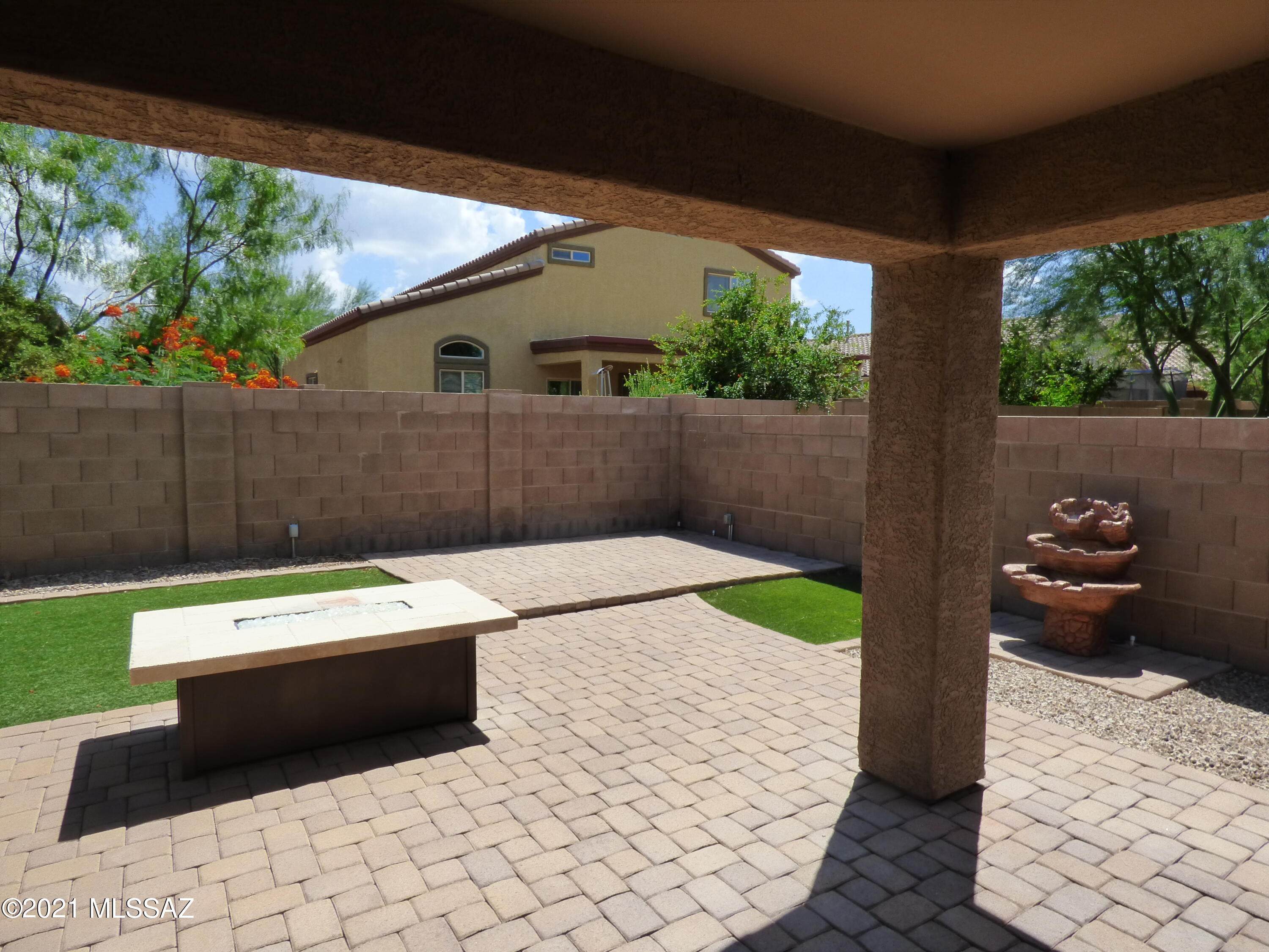 Saguaro Springs Block 8B (131-399) - Residential Lease