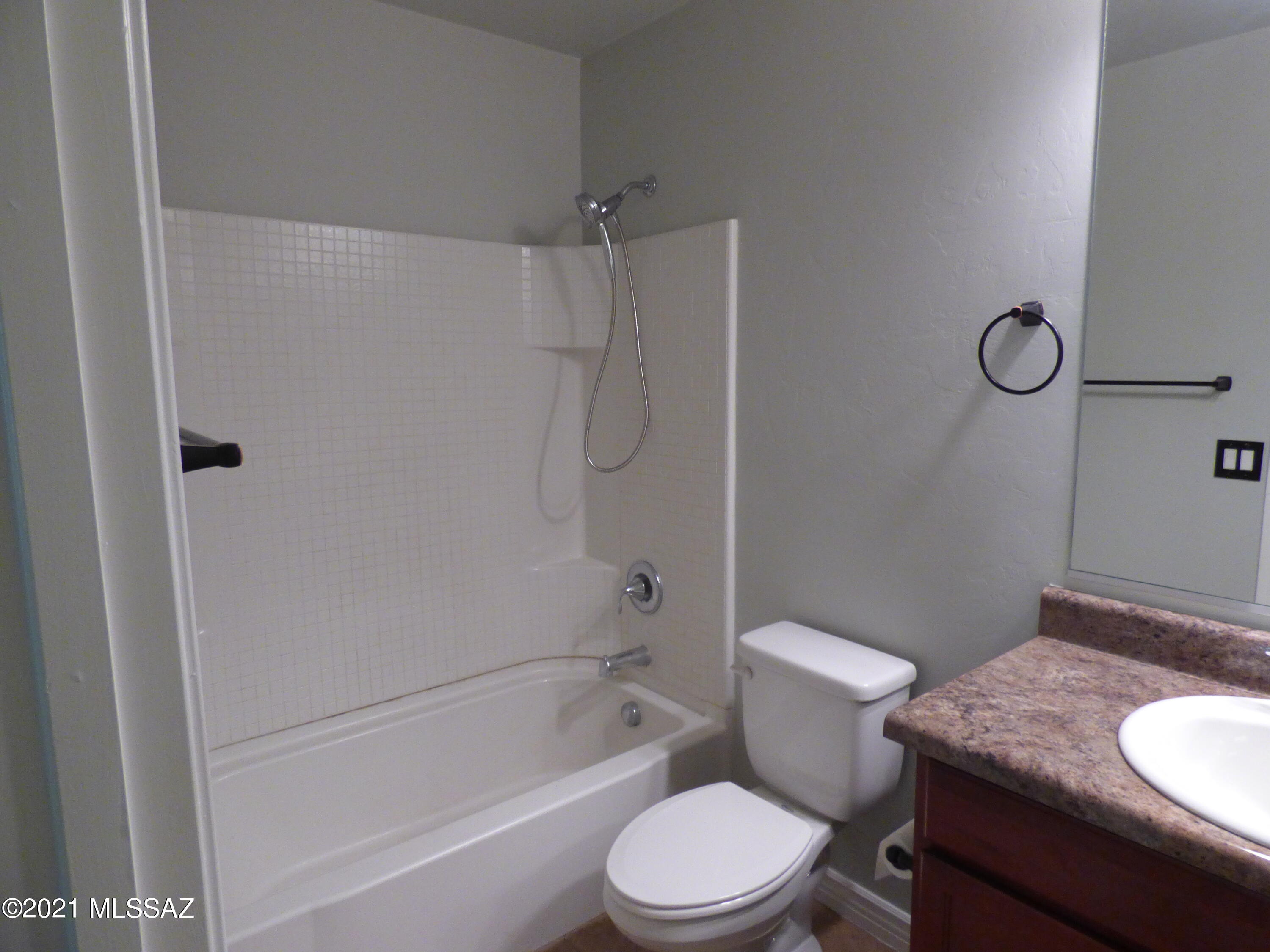 Saguaro Springs Block 8B (131-399) - Residential Lease