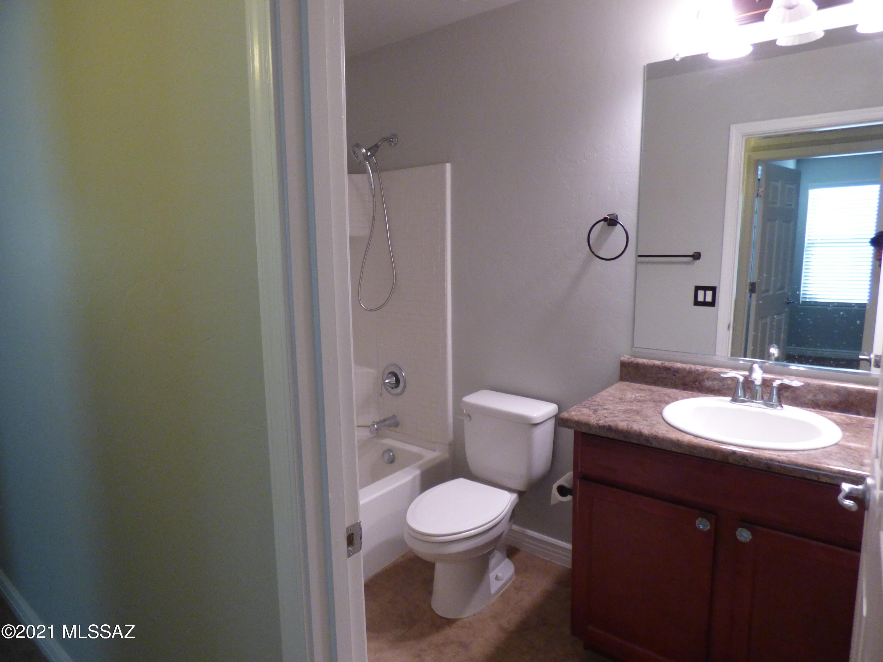Saguaro Springs Block 8B (131-399) - Residential Lease