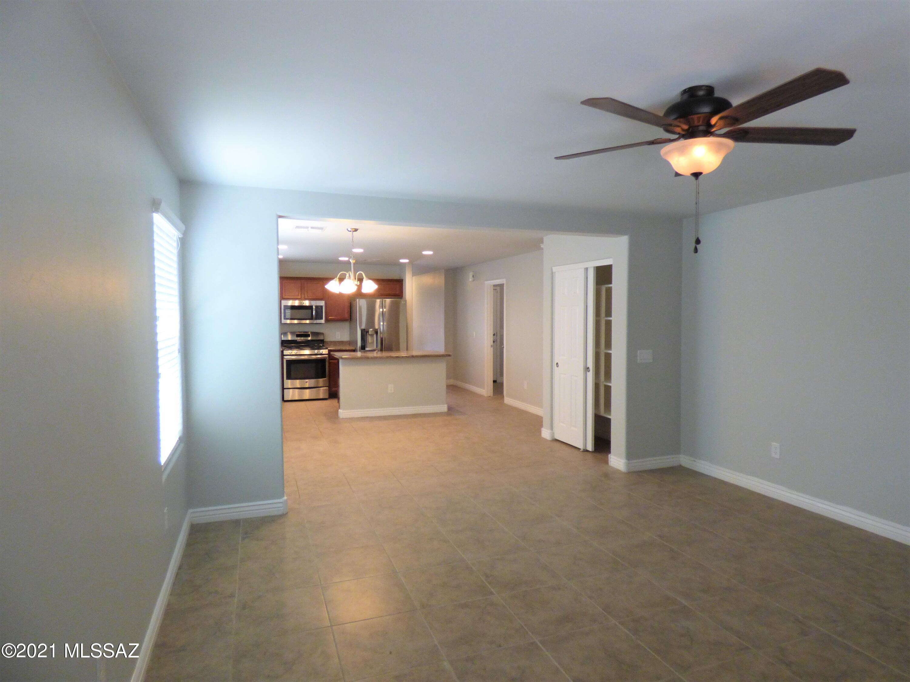 Saguaro Springs Block 8B (131-399) - Residential Lease