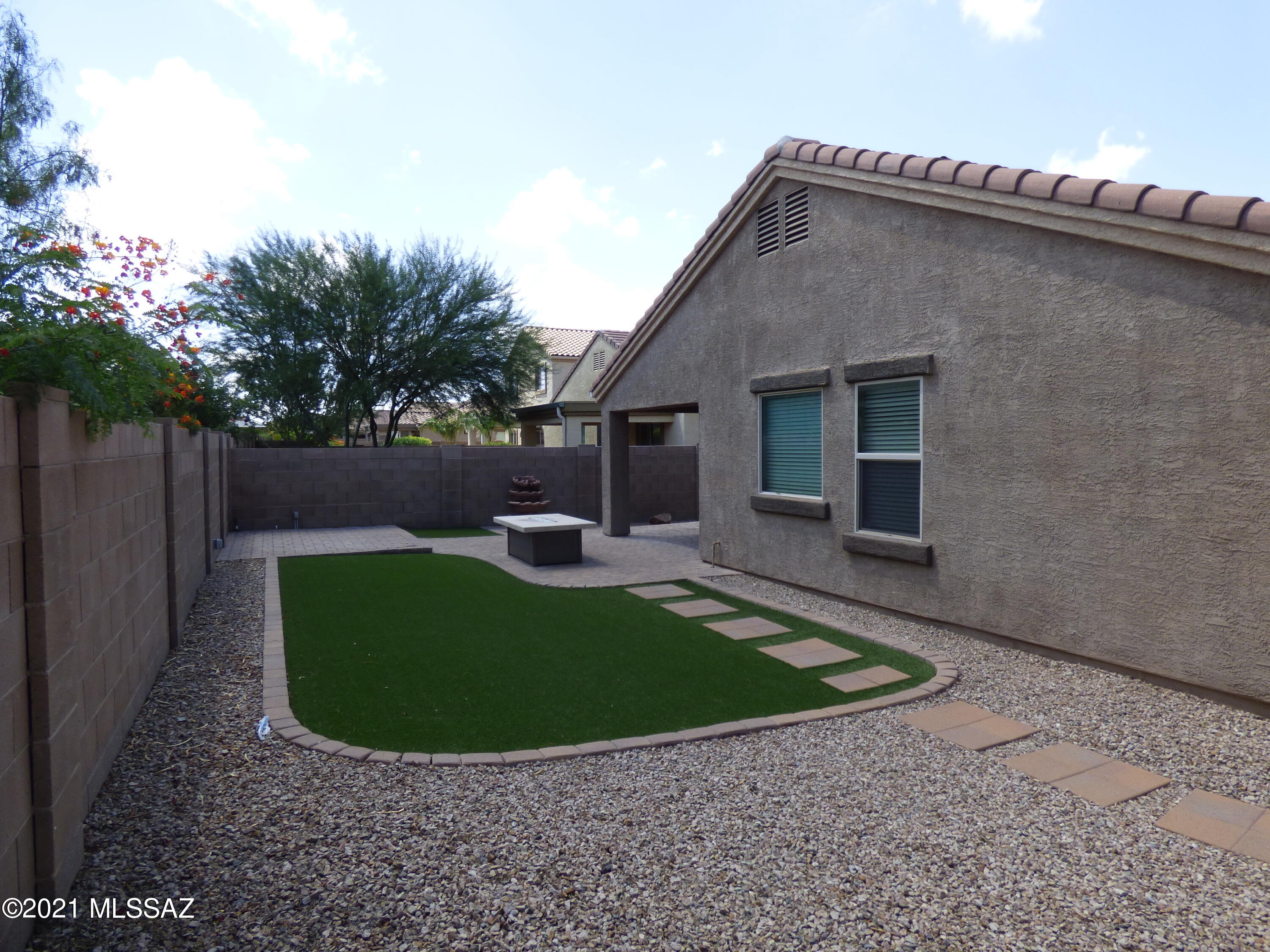 Saguaro Springs Block 8B (131-399) - Residential Lease