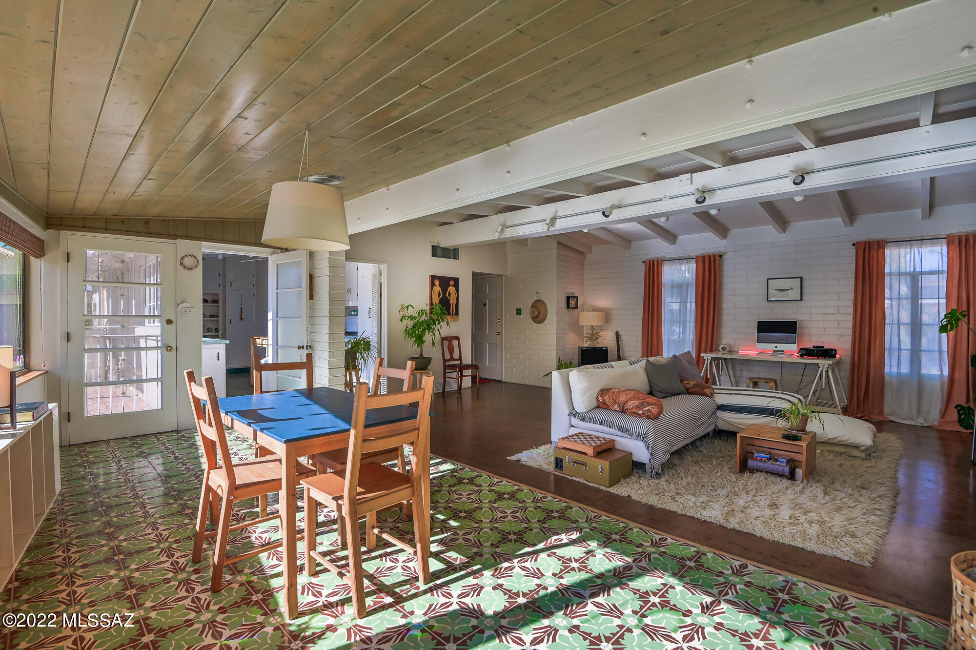 Broadmoor - Residential