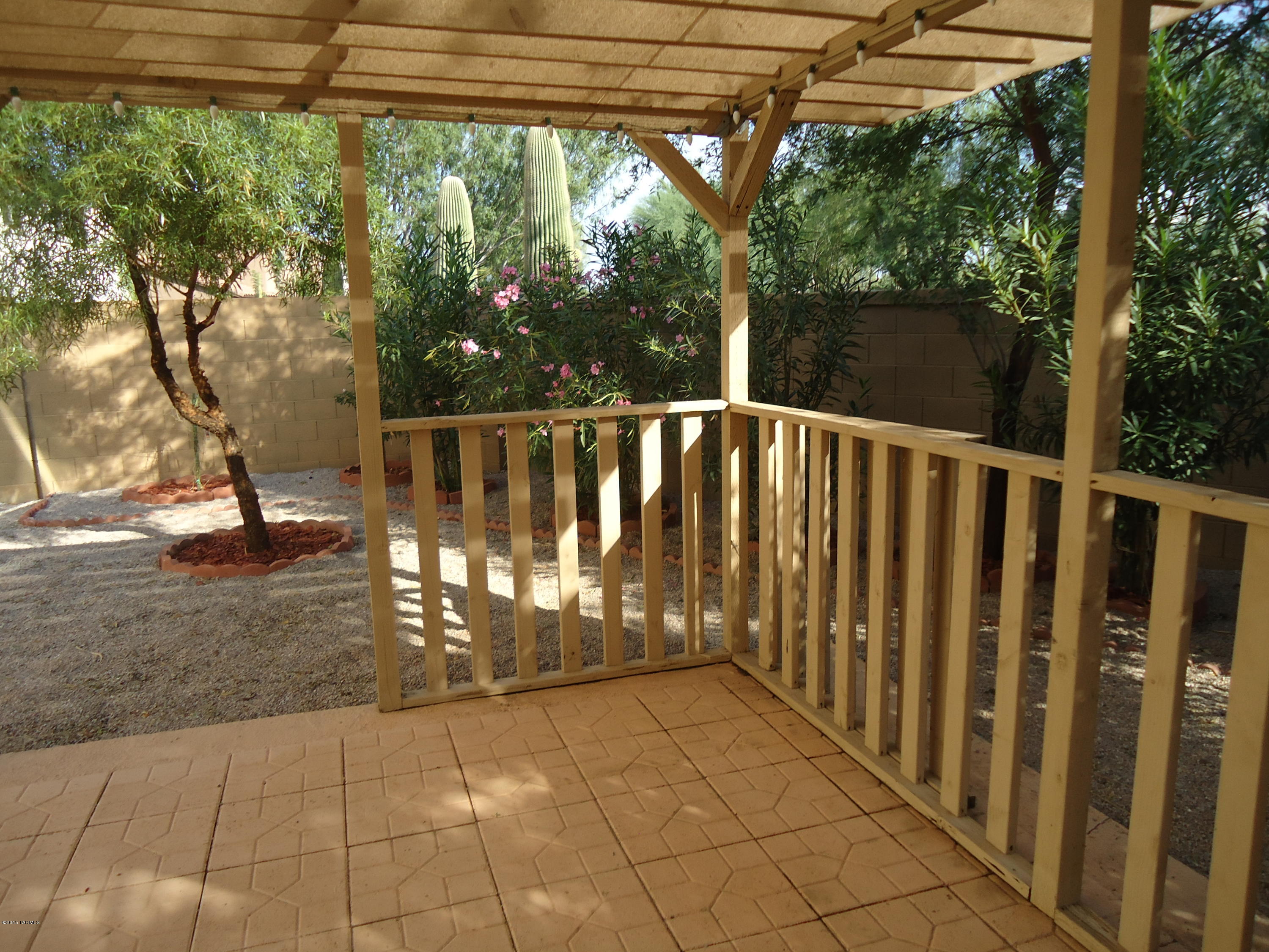 Presidio De Cancion (1-200) - Residential