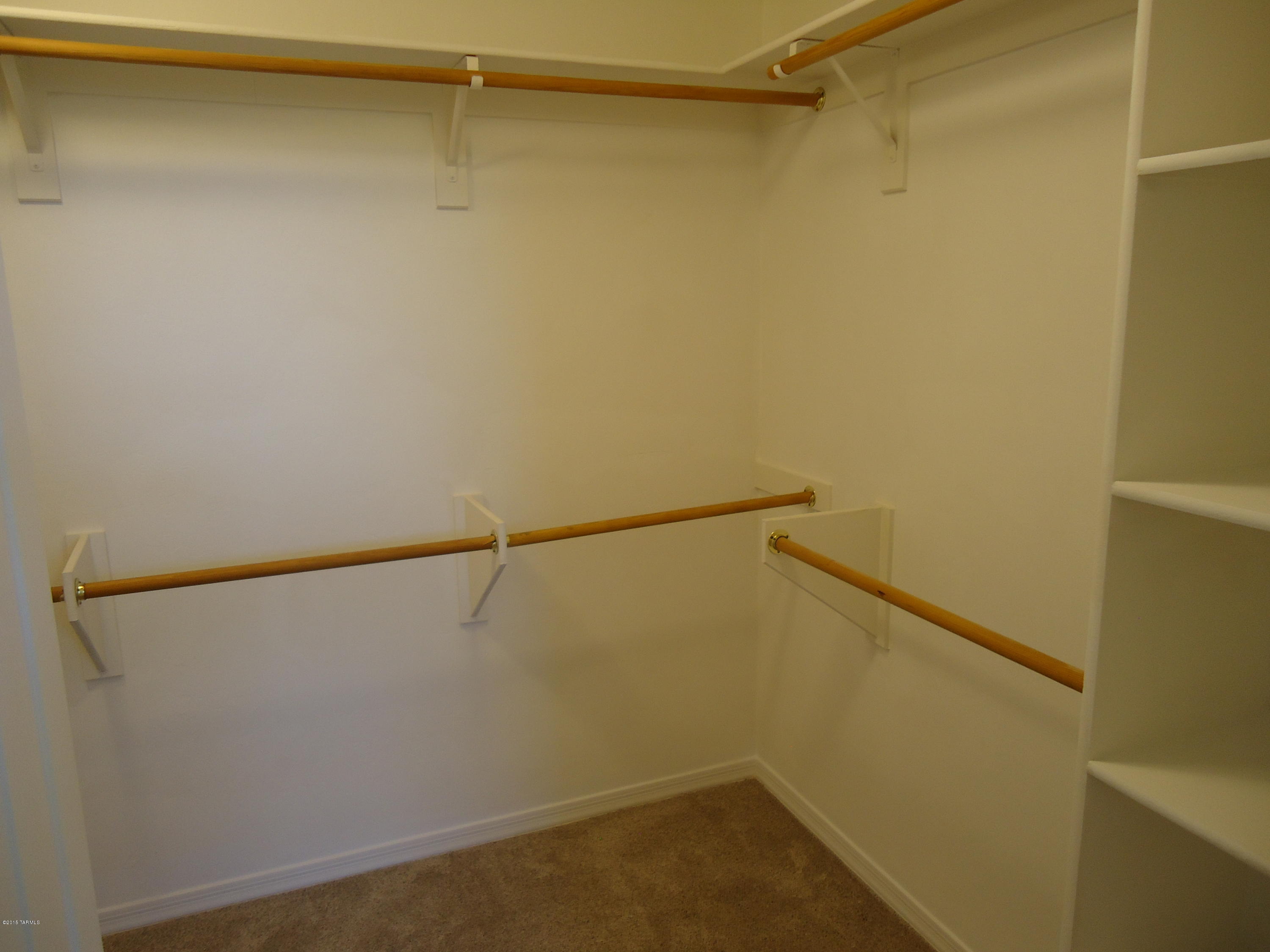 Presidio De Cancion (1-200) - Residential