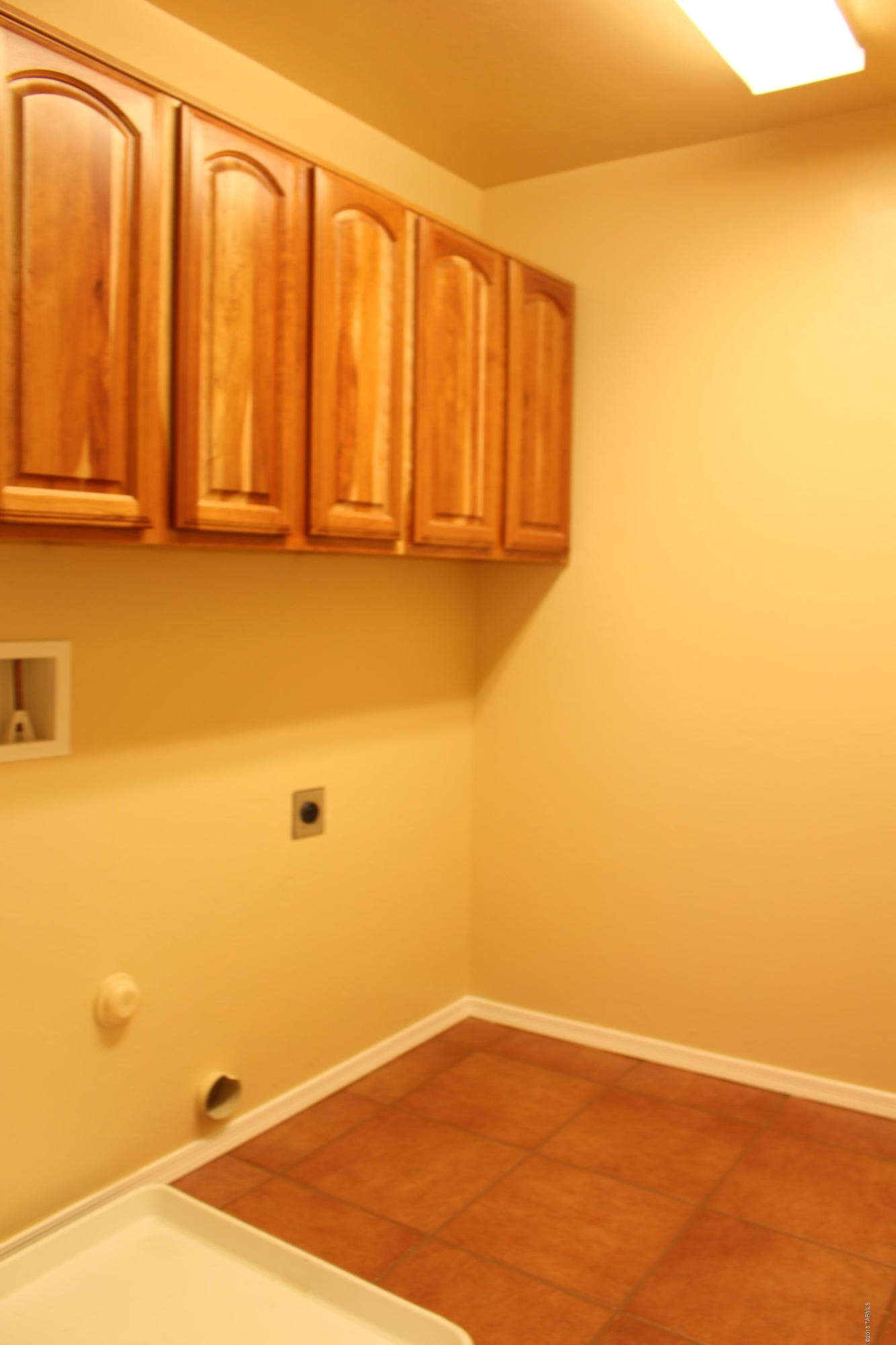 Catalina Vistas - Residential Lease