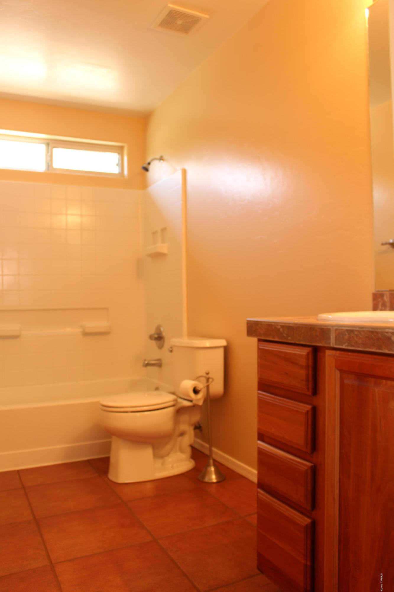 Catalina Vistas - Residential Lease