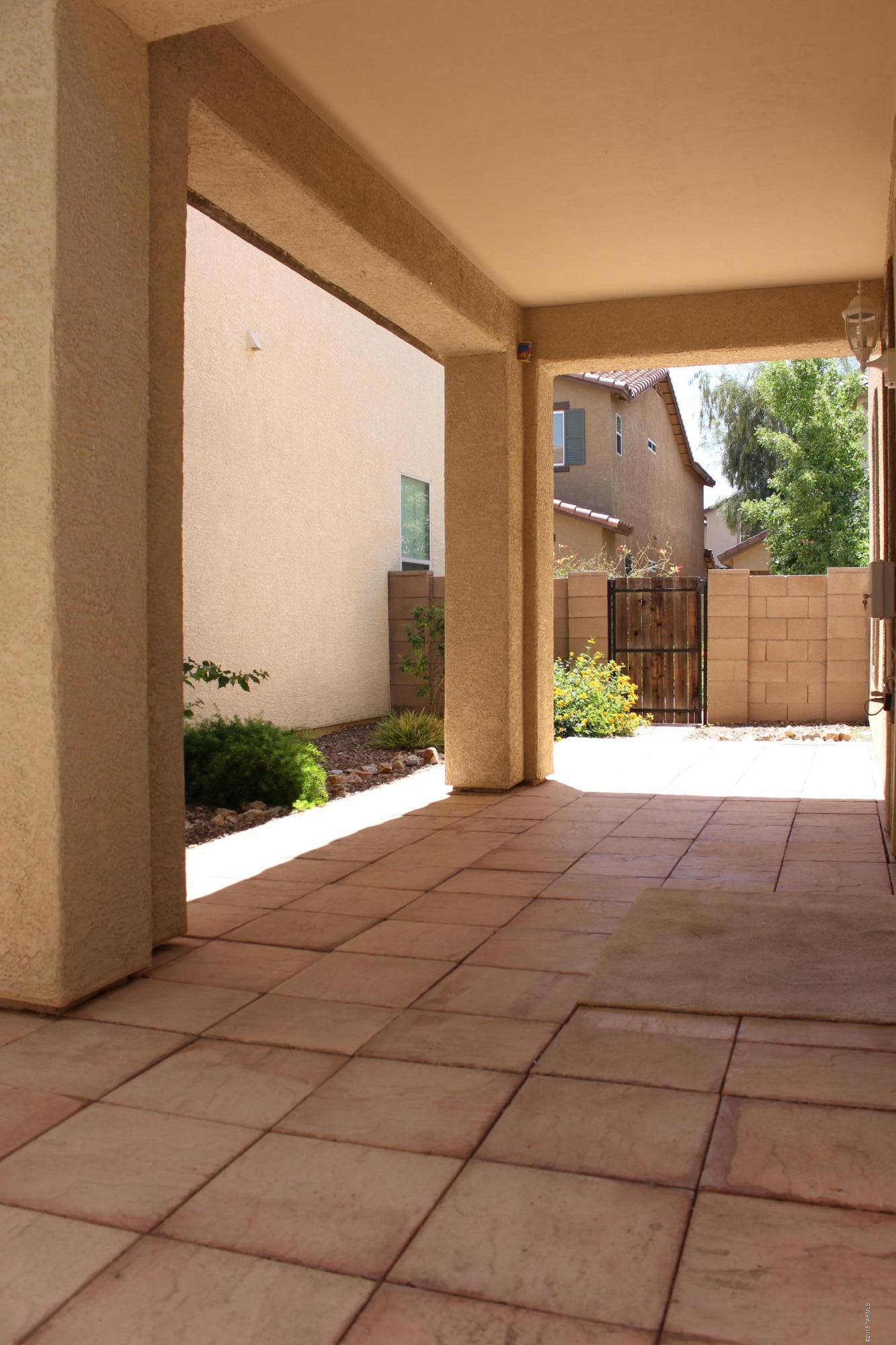 Catalina Vistas - Residential Lease