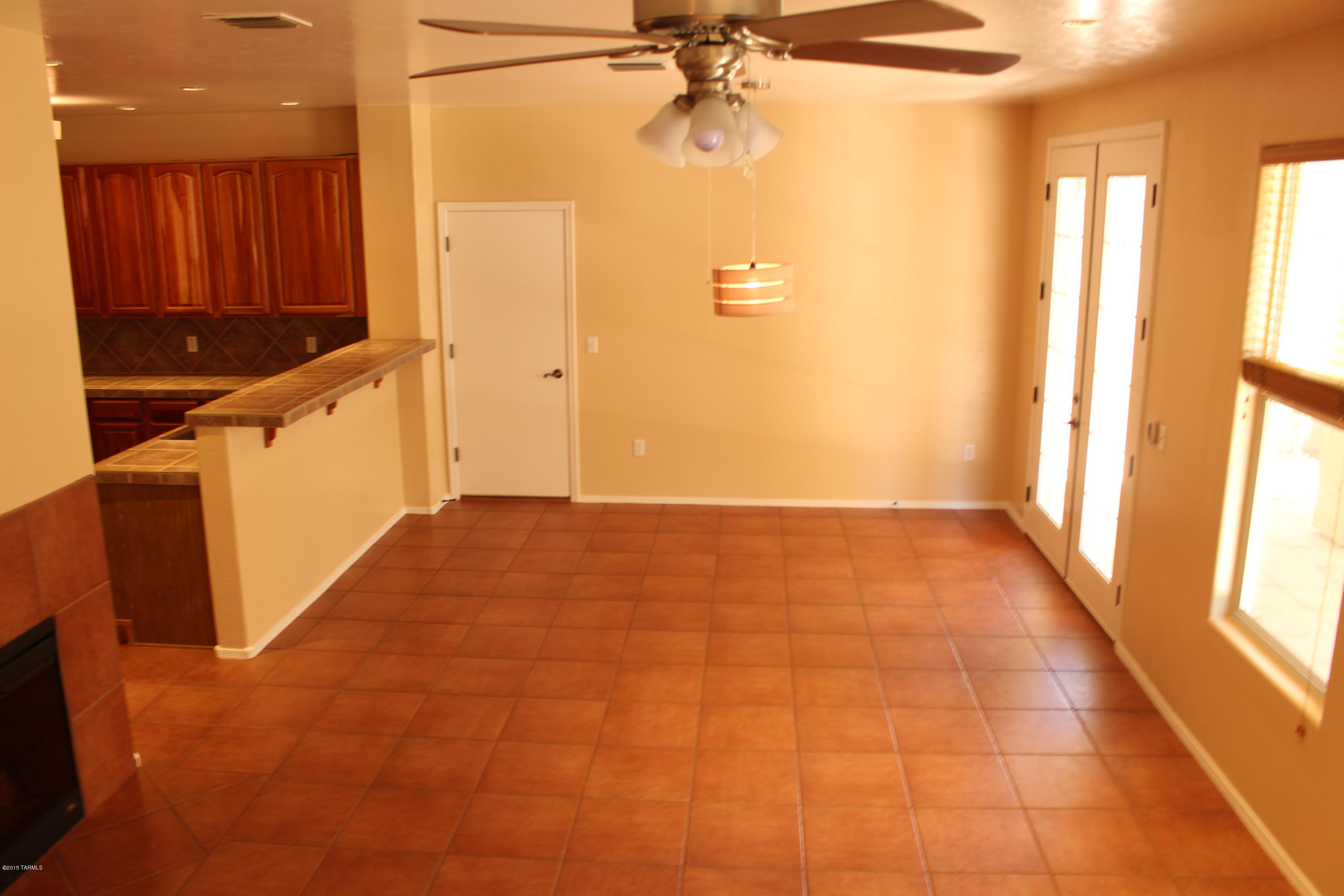 Catalina Vistas - Residential Lease