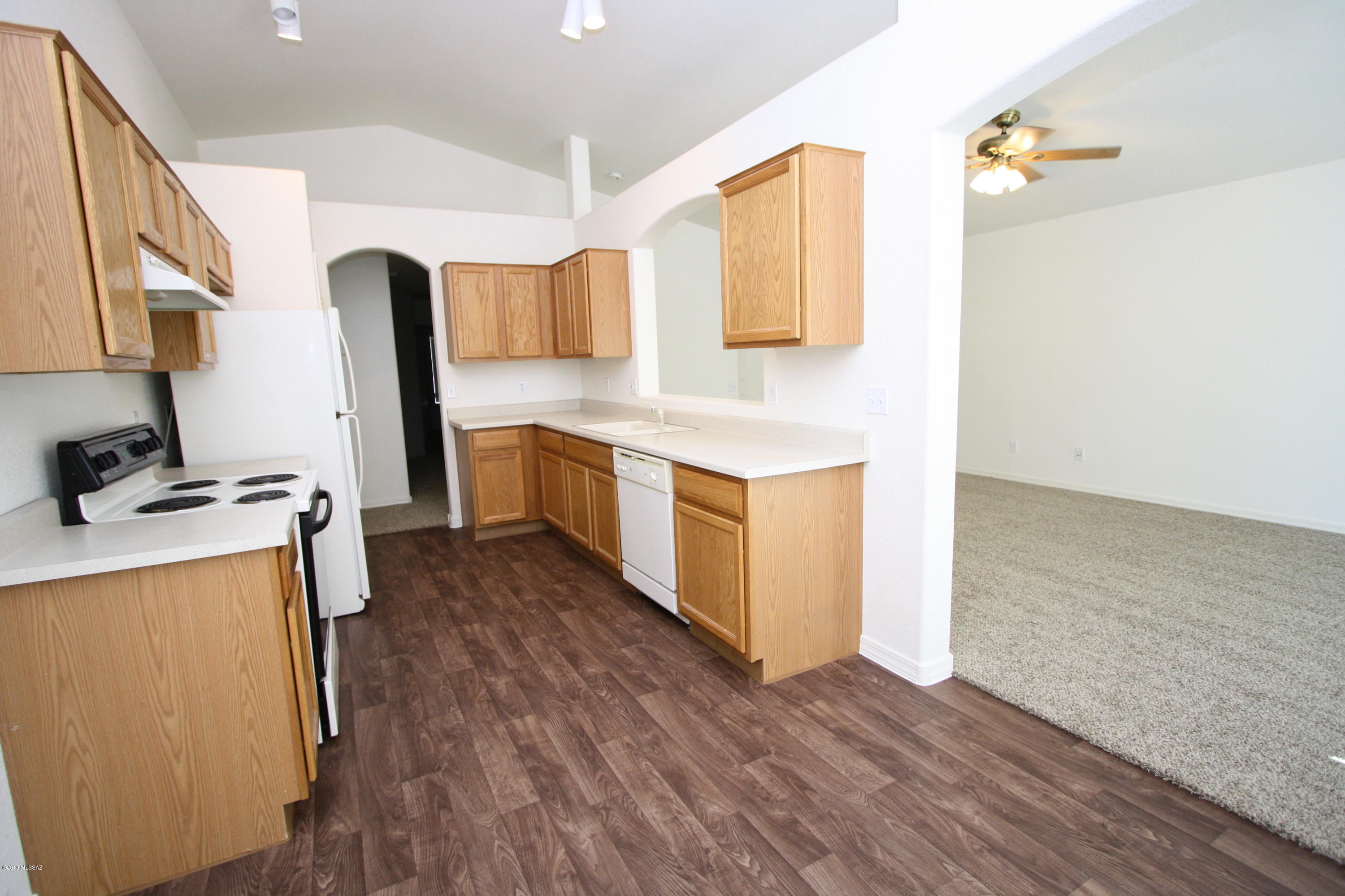 Serenata (1-98) - Residential Lease