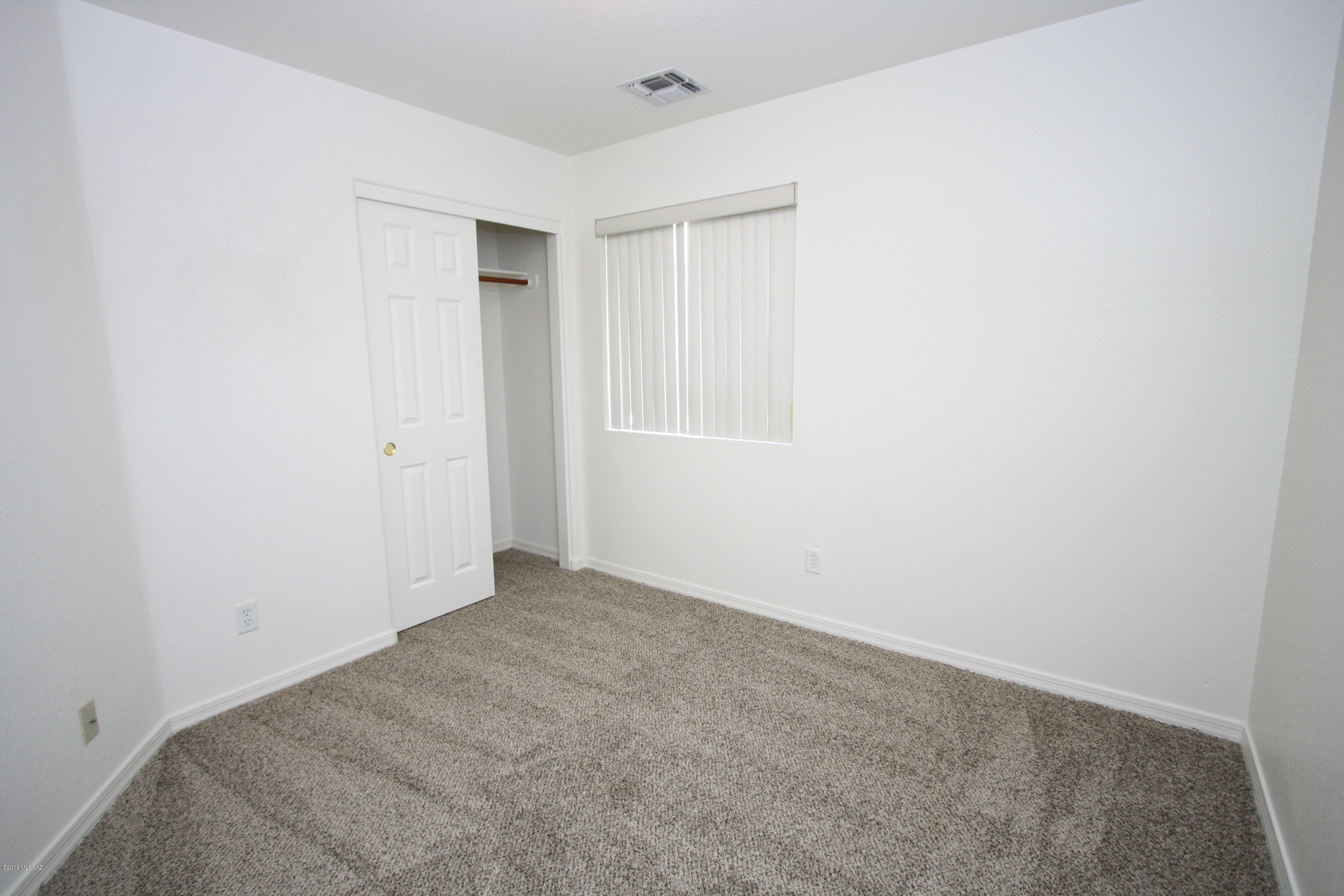 Serenata (1-98) - Residential Lease