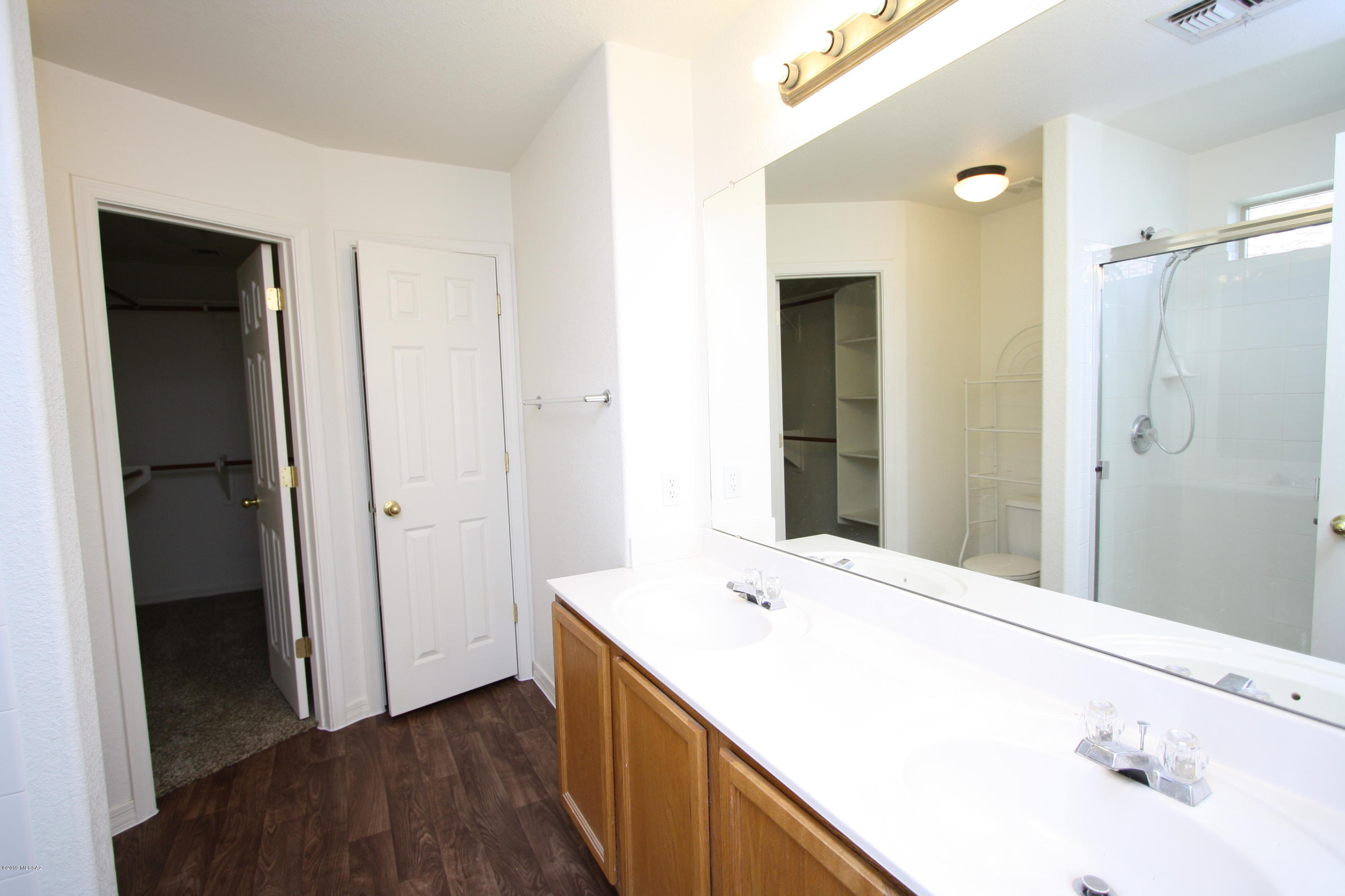 Serenata (1-98) - Residential Lease