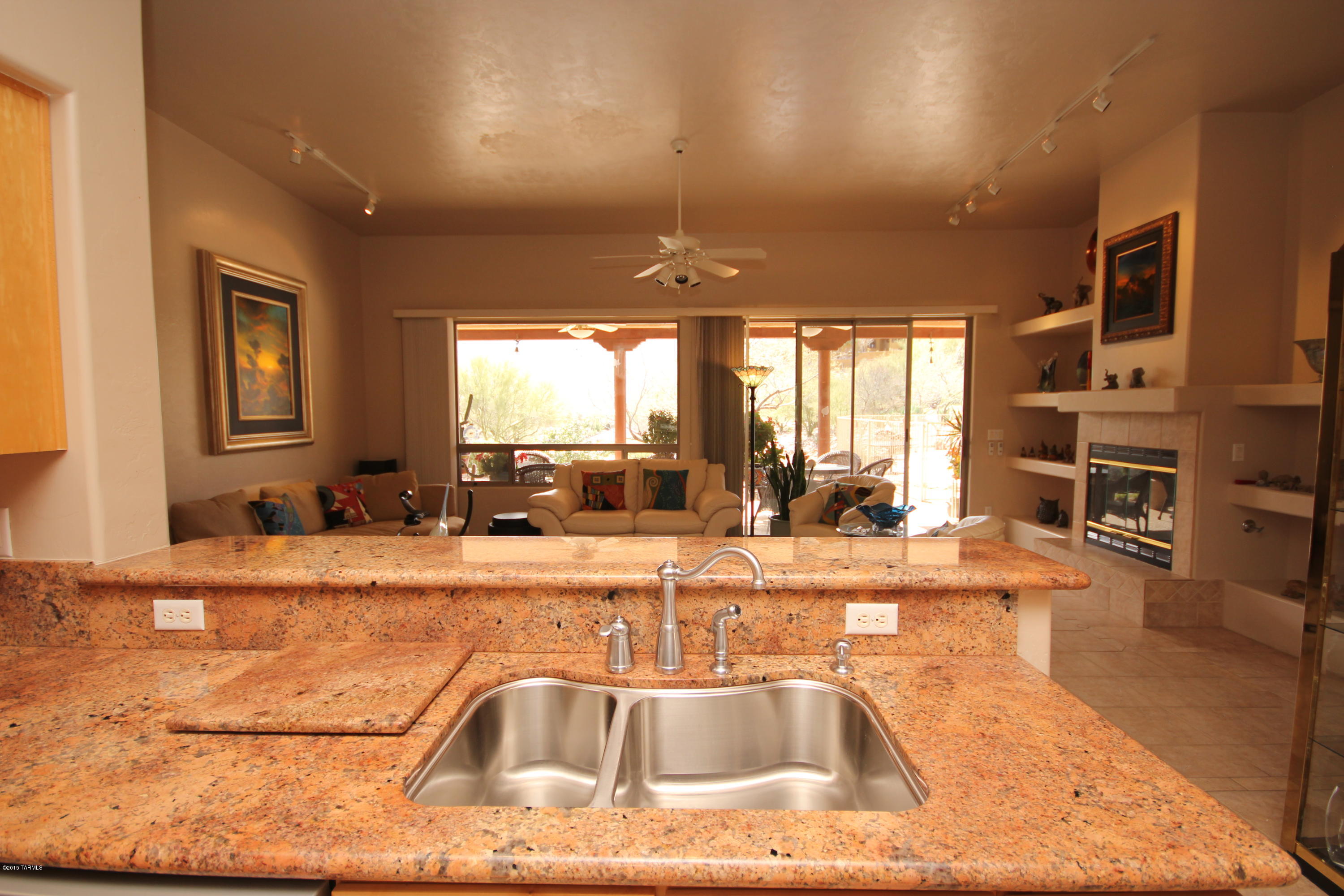 Canada Del Oro Estates - Residential