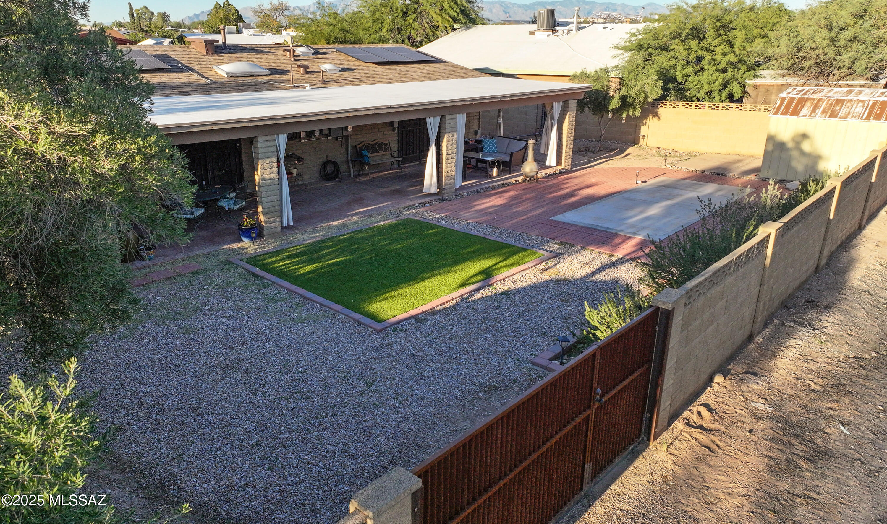 Los Reales Heights NO. 2 (1-138) - Residential