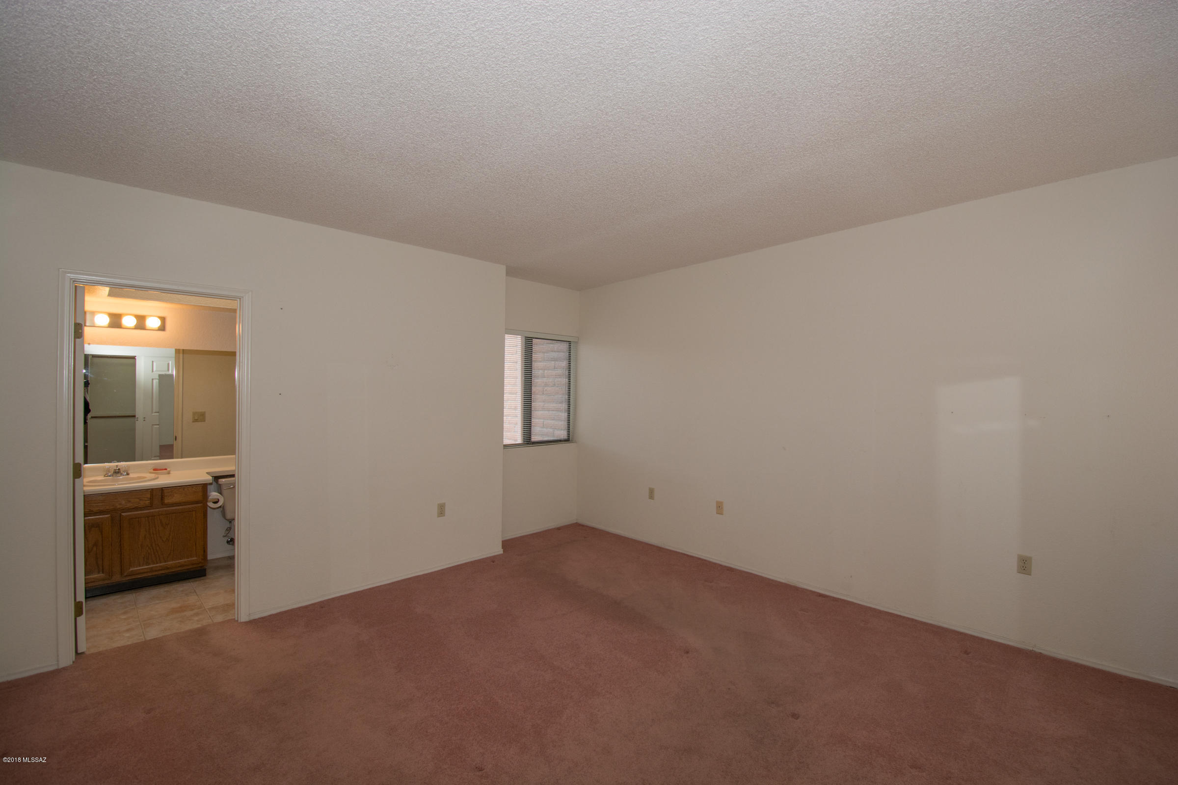 La Cholla Hills(1-313) - Residential