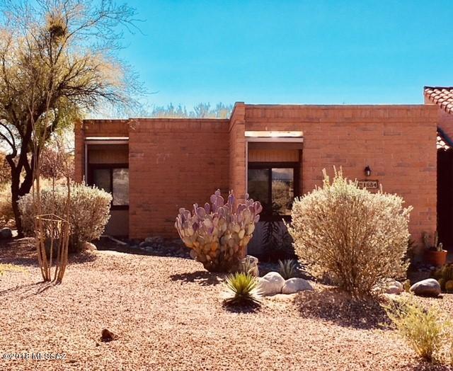 La Cholla Hills(1-313) - Residential
