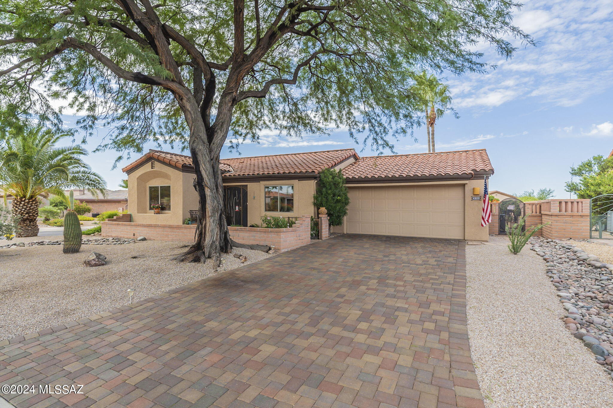 San Ignacio Vistas (1-223) - Residential