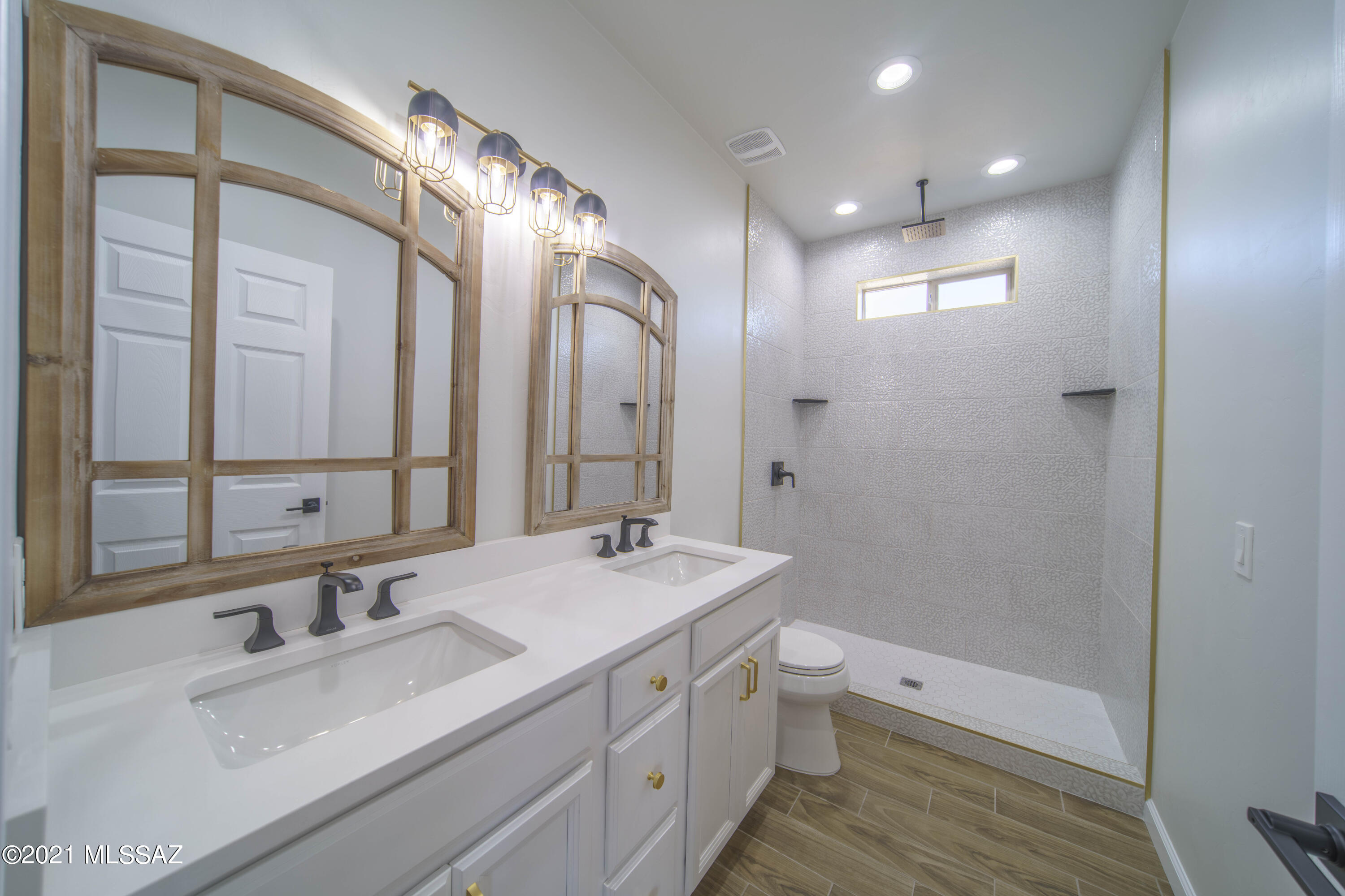 De Anza Links II - Residential