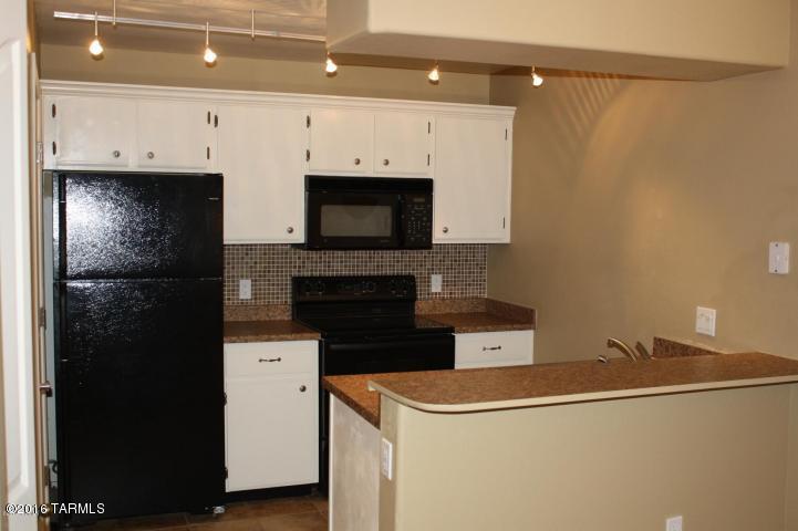 Veranda at Ventana Condominiums - Residential Lease