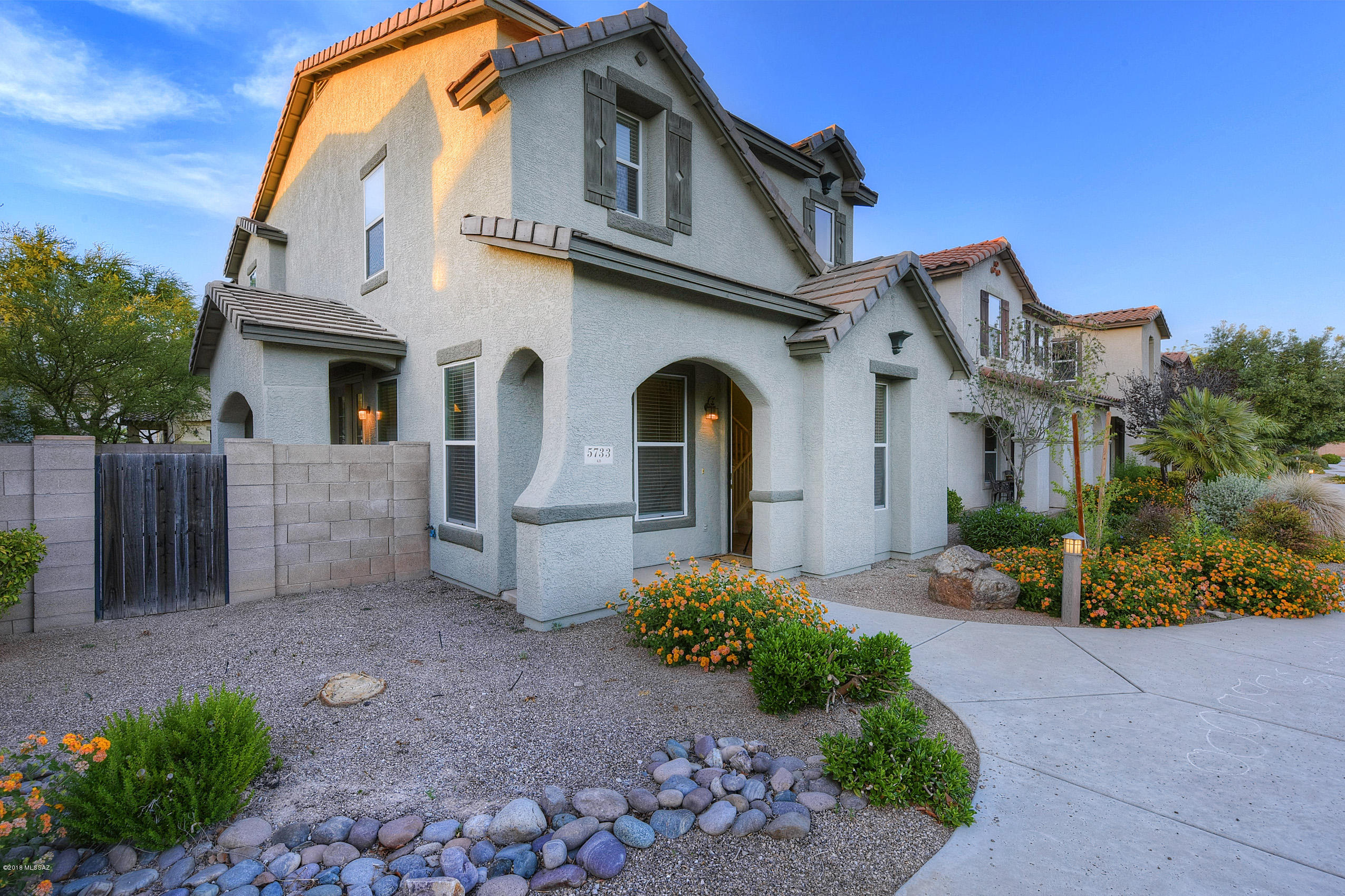 Catalina Vistas - Residential