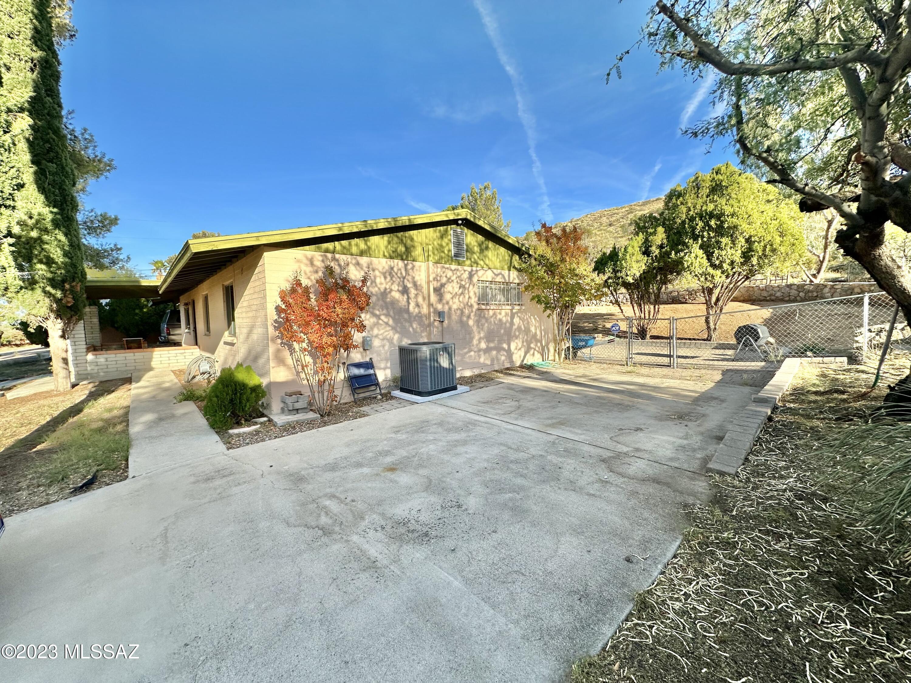 Oracle Village Estates - Residential Lease