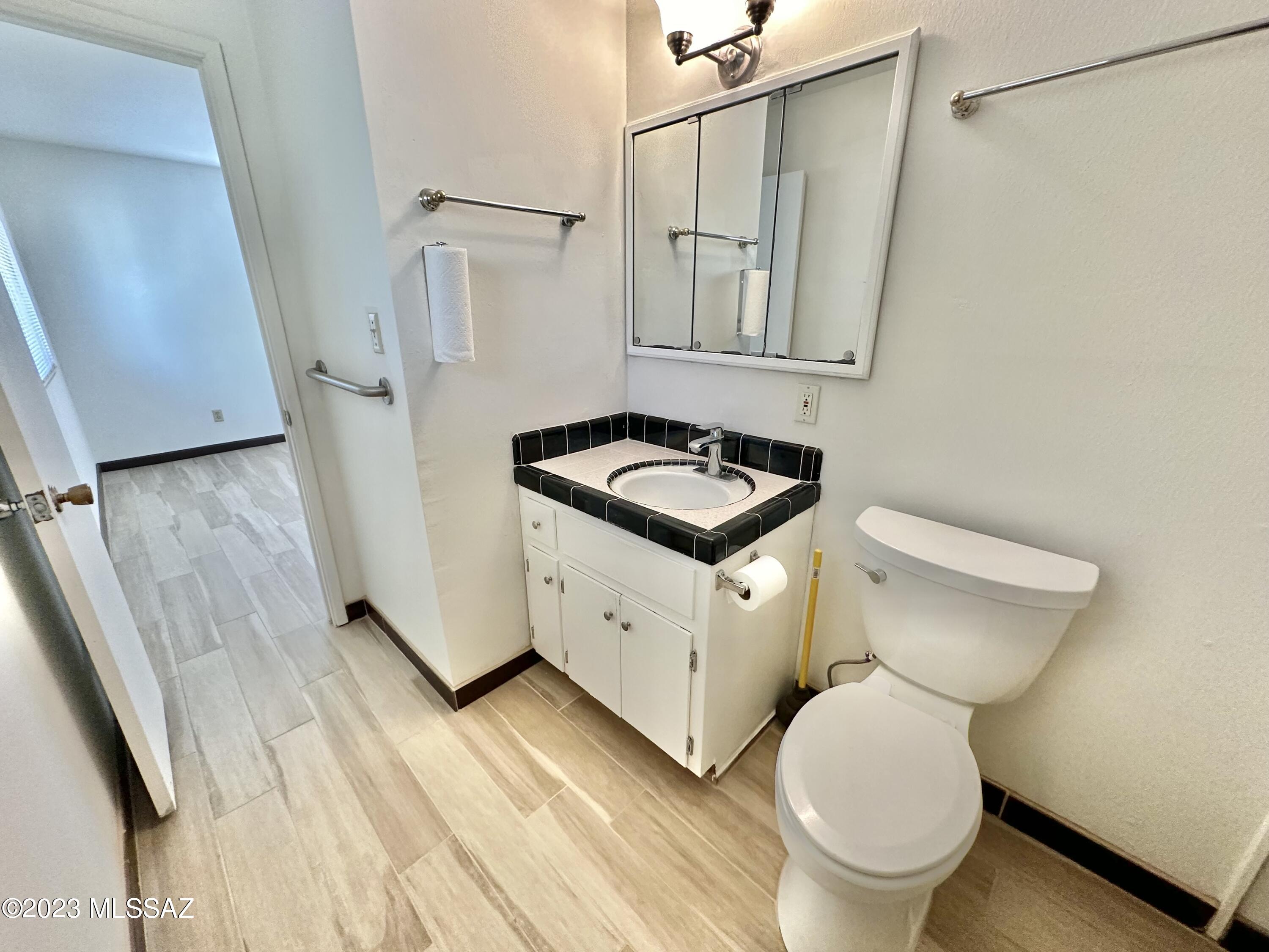 Oracle Village Estates - Residential Lease