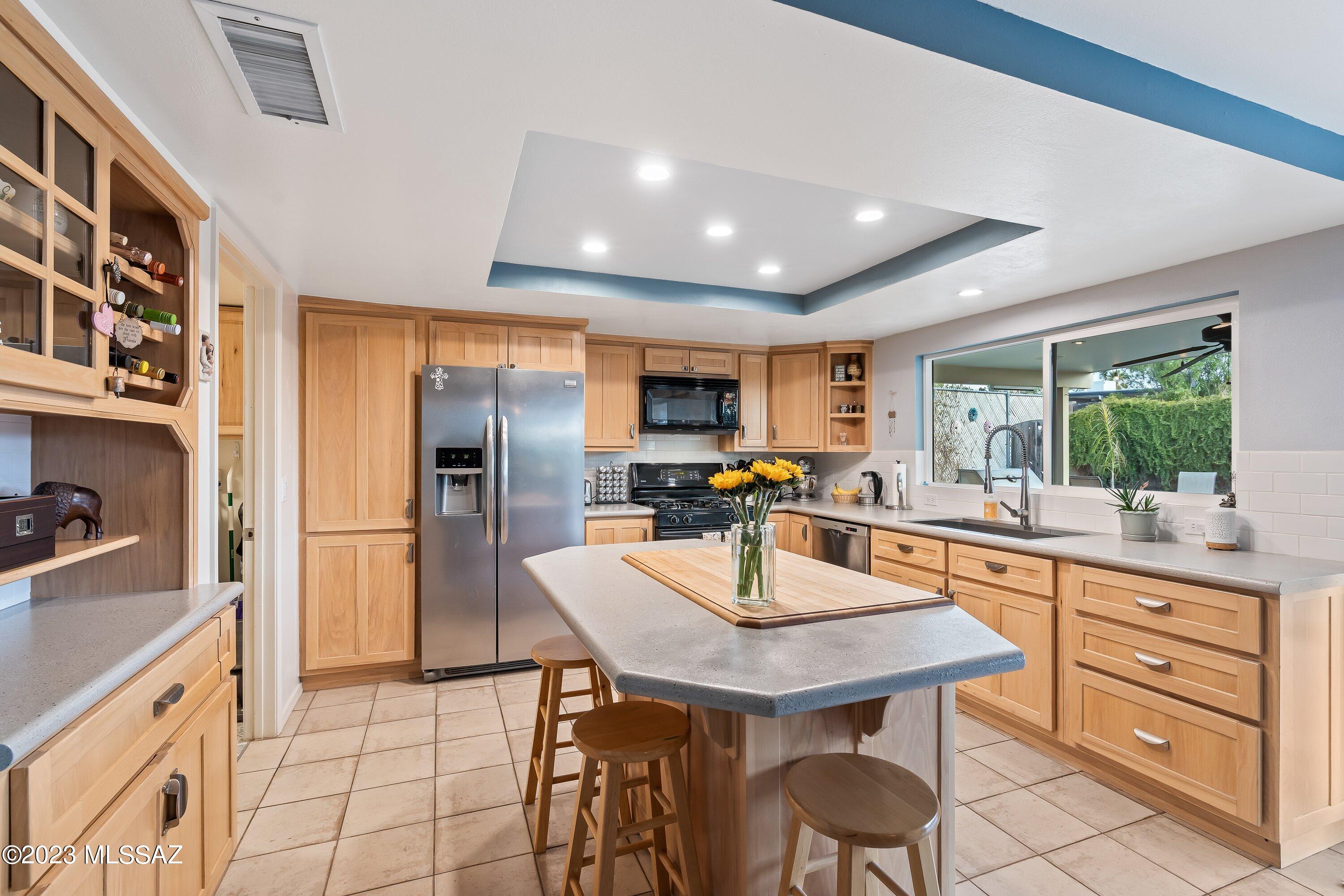 Hidden Hills (1-103) - Residential