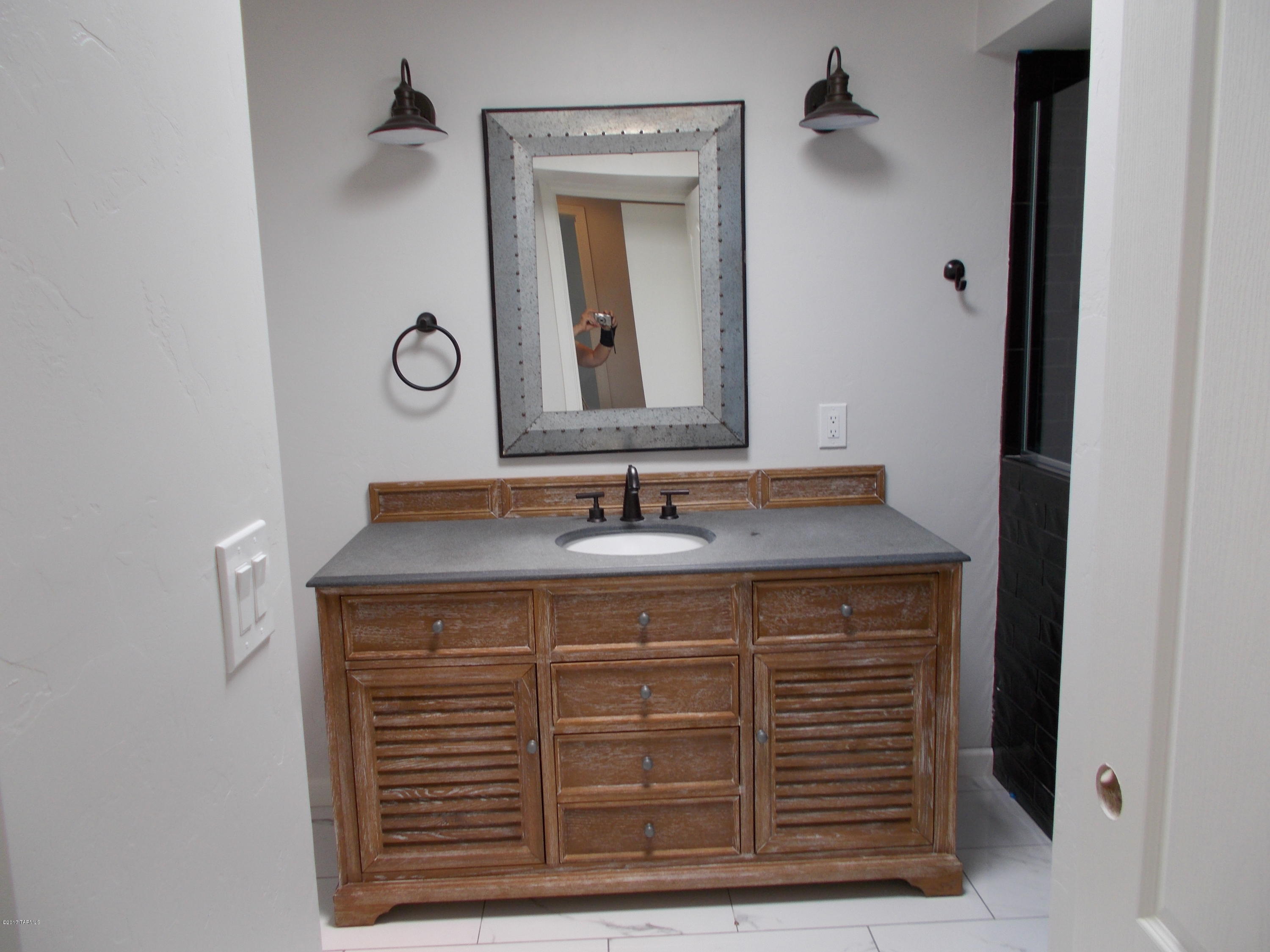 Catalina Foothills Estates NO. 7 - Residential Lease