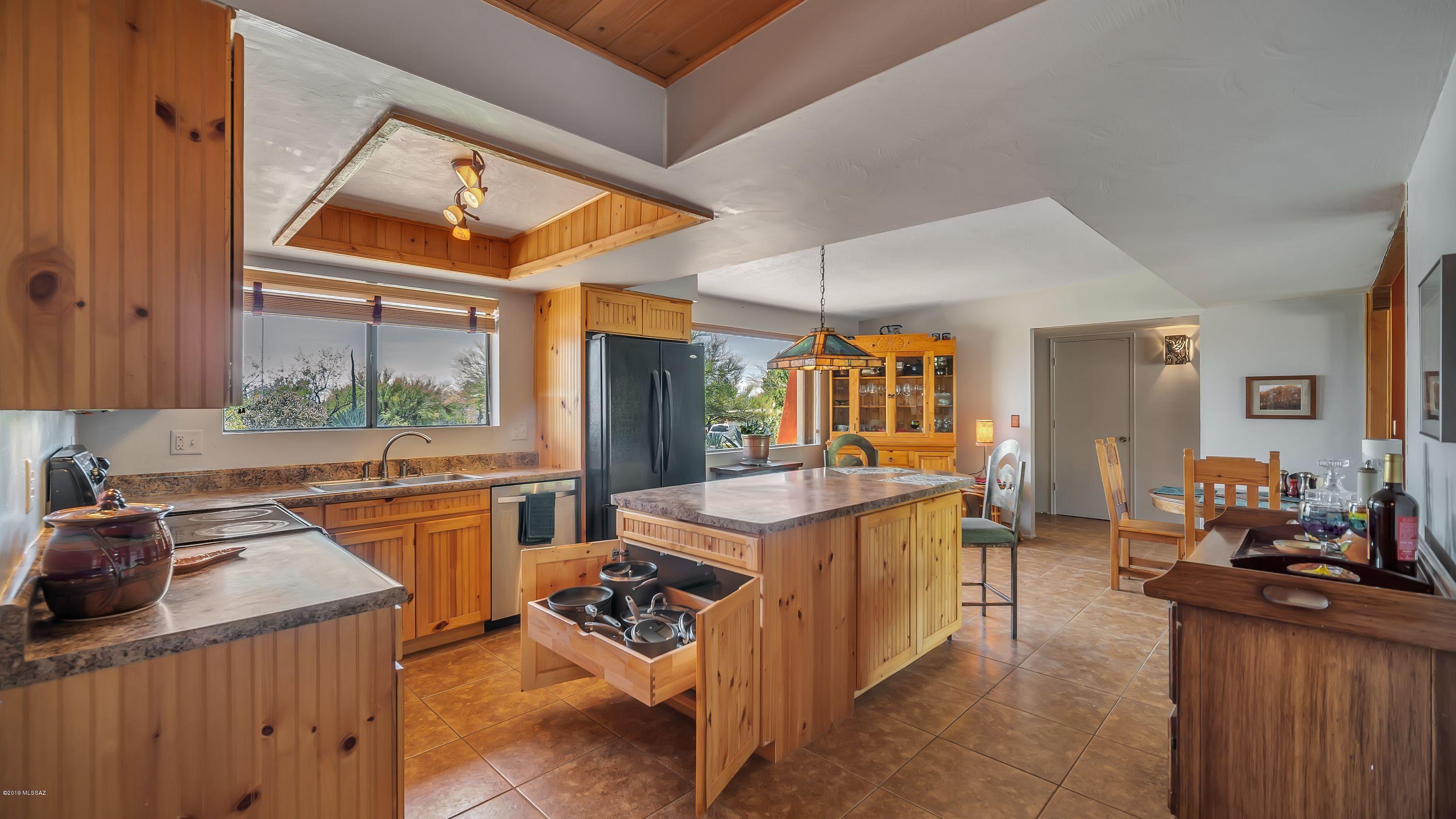 Tres Lomas East  (1-71) - Residential