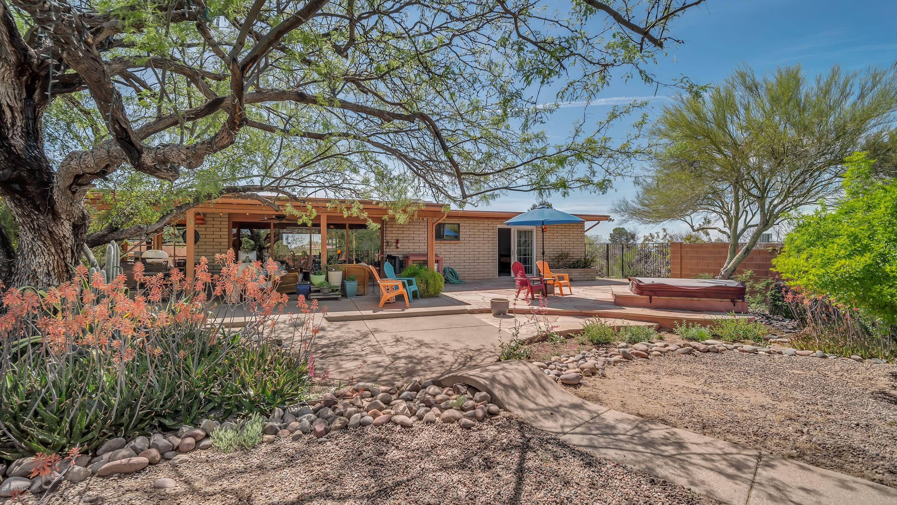 Tres Lomas East  (1-71) - Residential