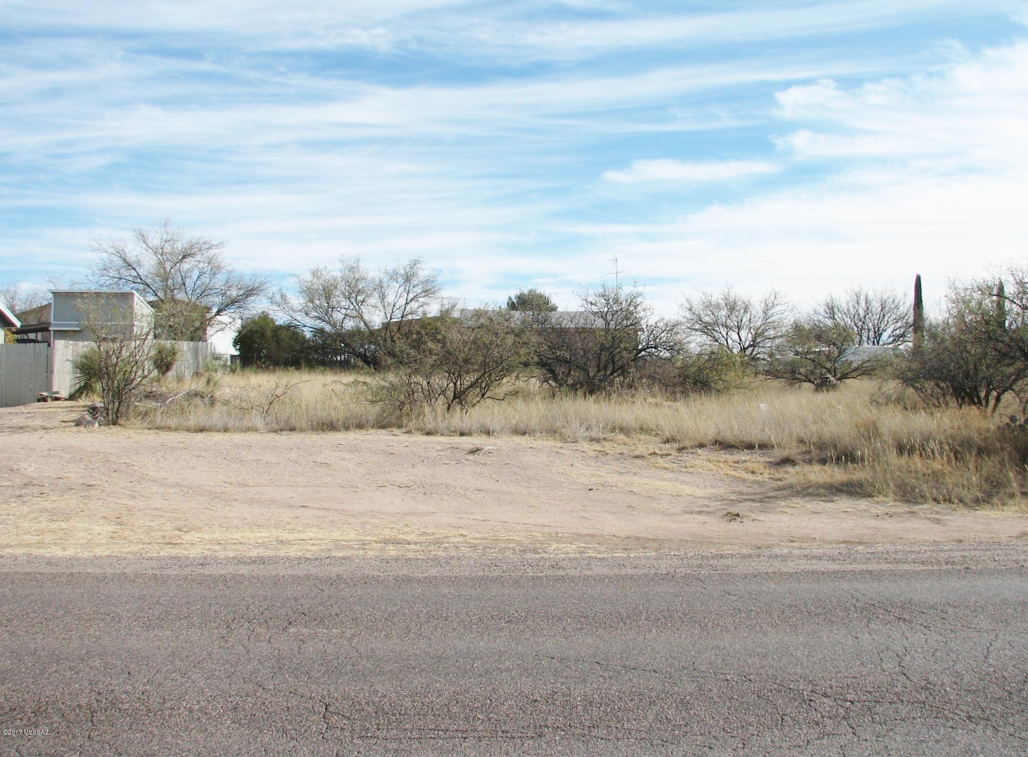 Mescal Lakes - Land