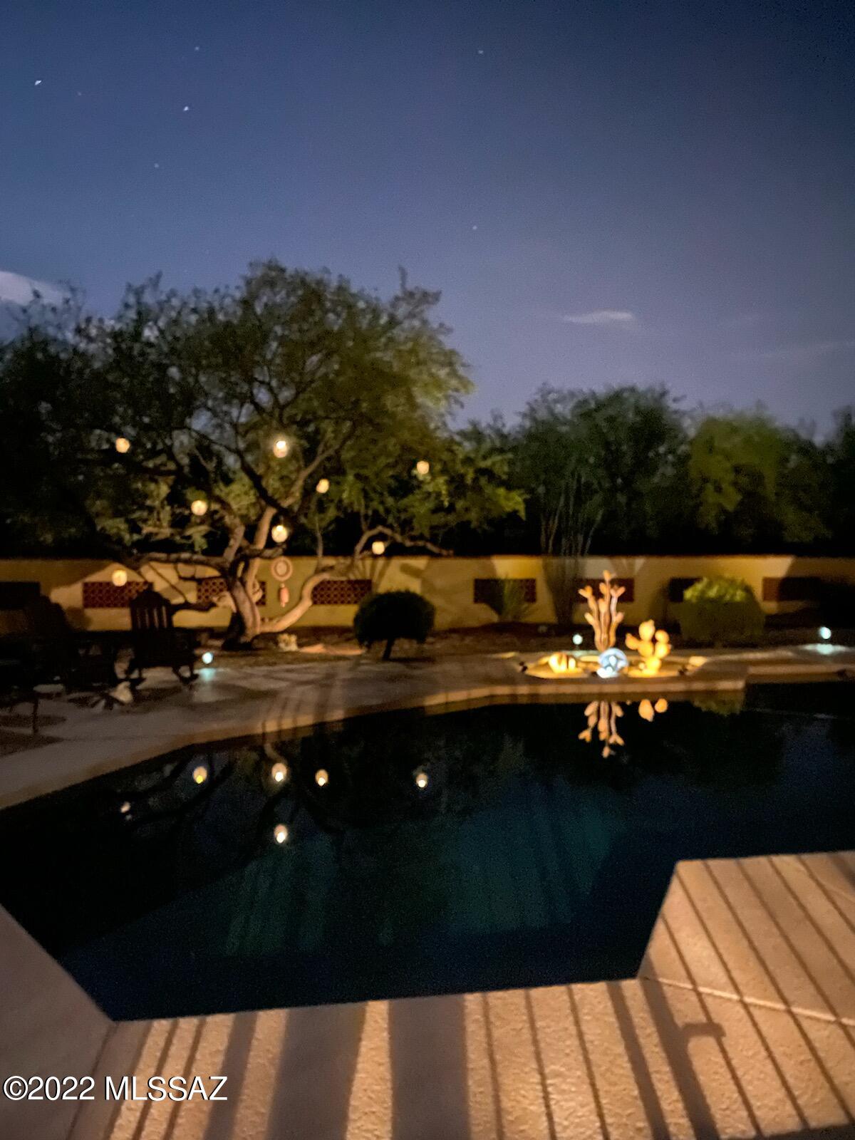 Catalina Madre (1-70) - Residential