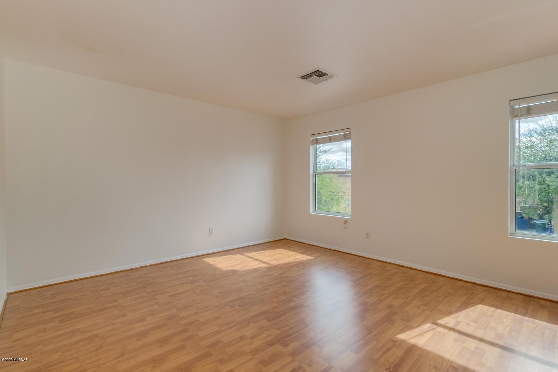 Riverhaven (1-373) - Residential