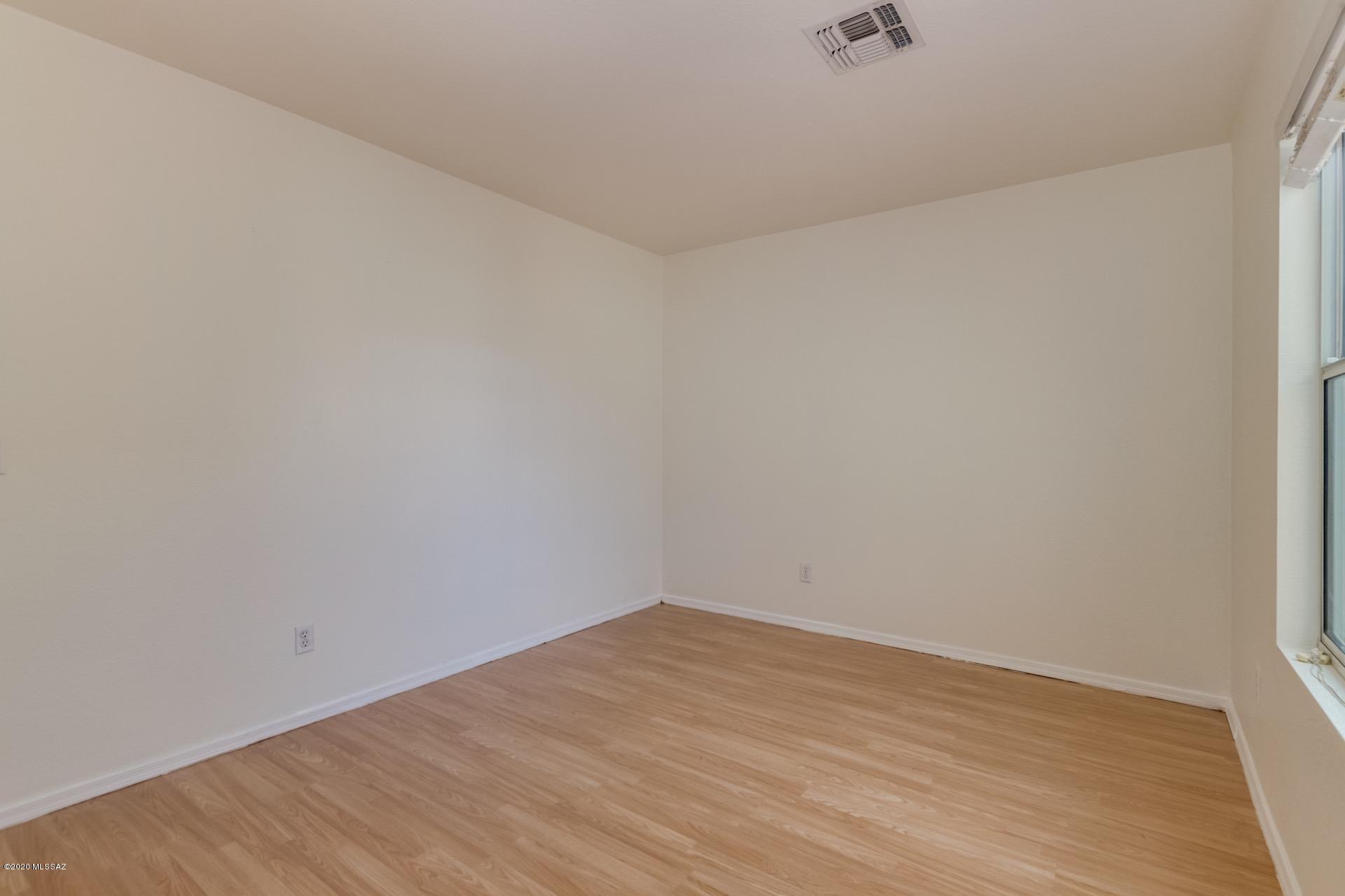 Riverhaven (1-373) - Residential