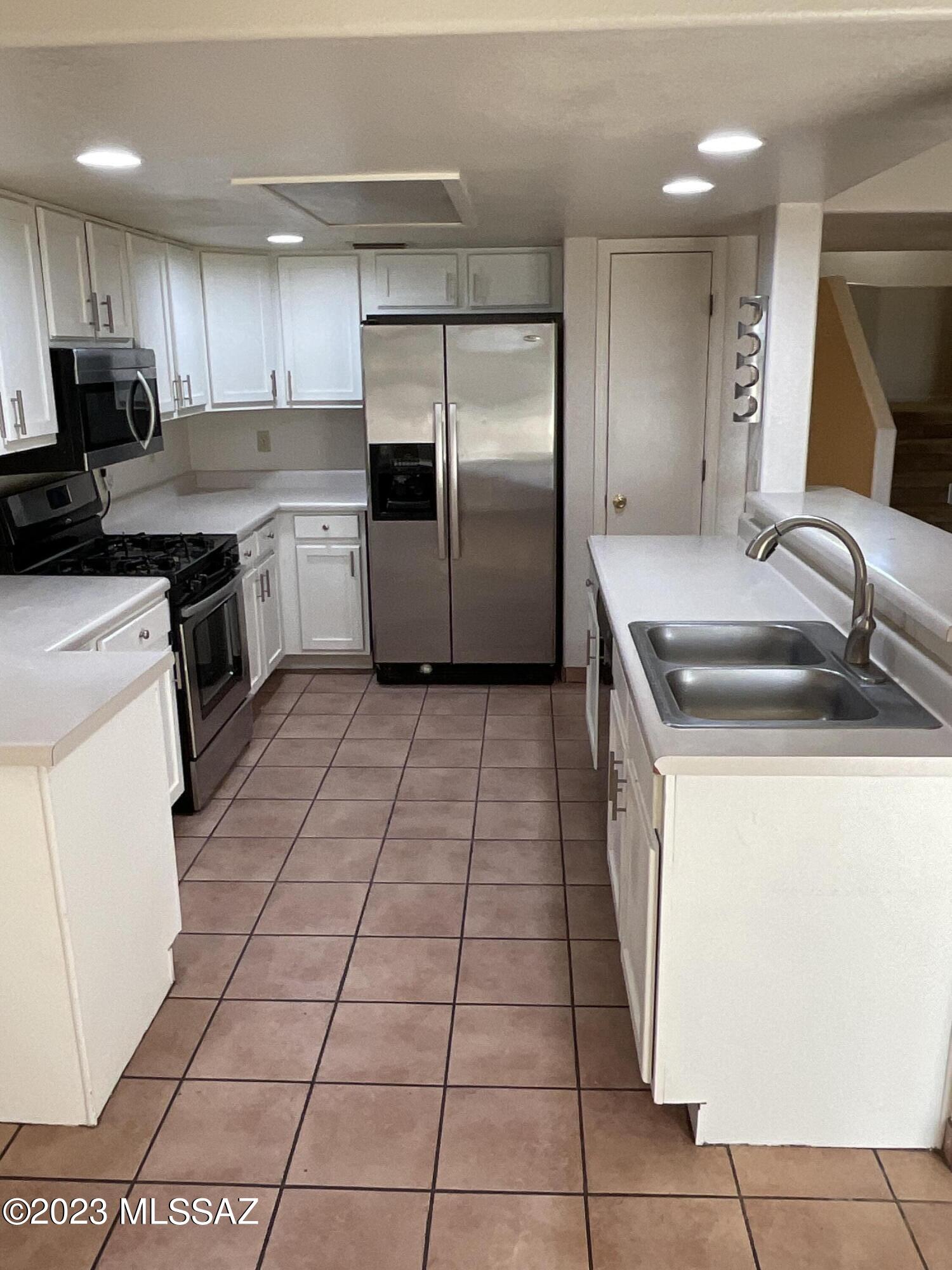 Saddlewood Estates (65-138) - Residential Lease